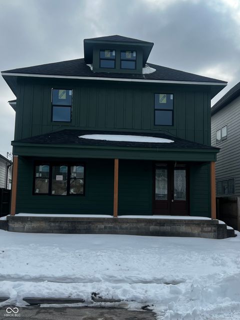 Photo of 813 E Minnesota Street, Indianapolis, IN 46203 (MLS # 22082437)