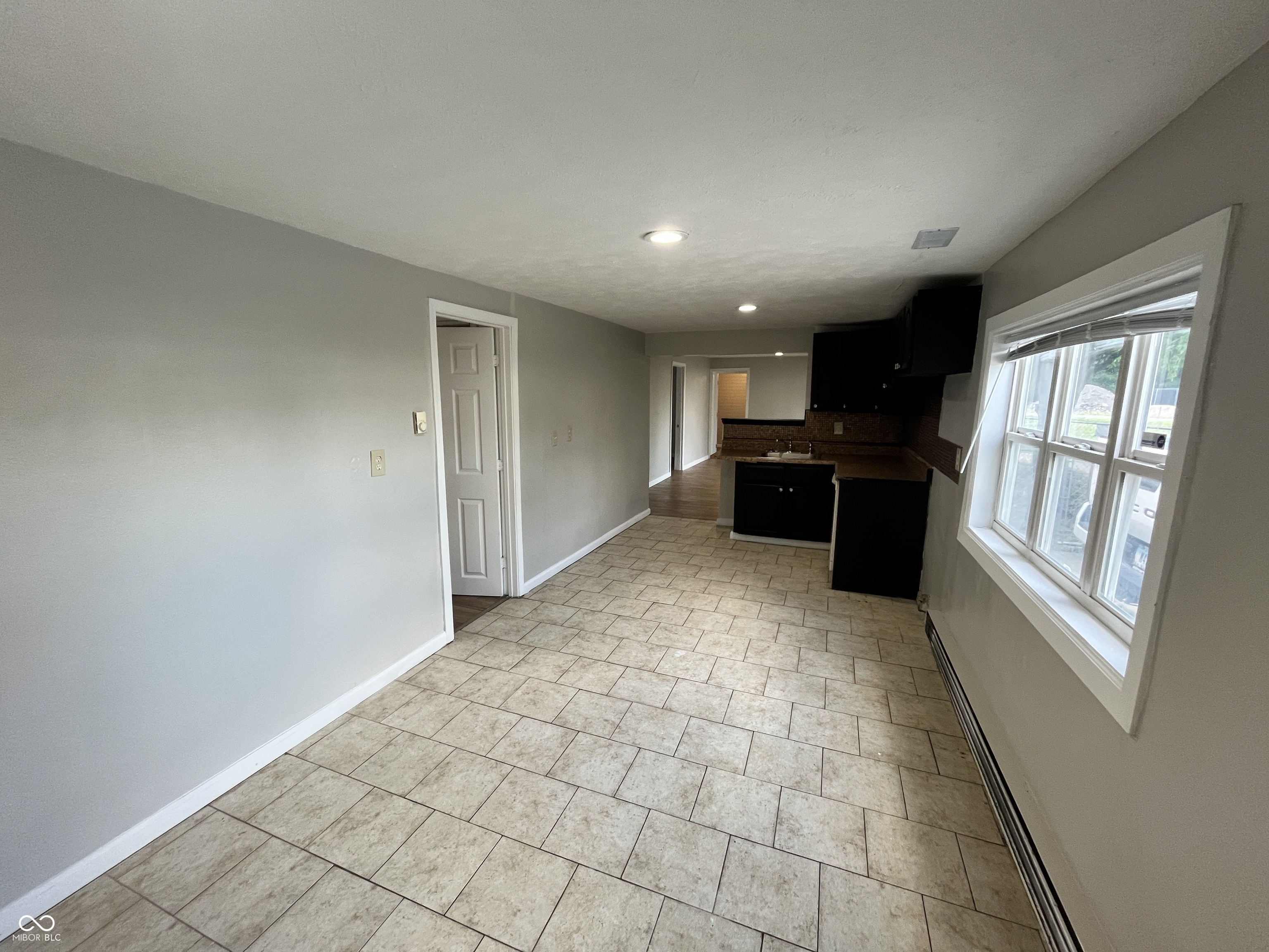 405 W 3rd Street