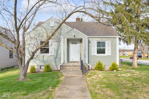 Photo of 2054 Gerrard Avenue, Speedway, IN 46224 (MLS # 22091646)