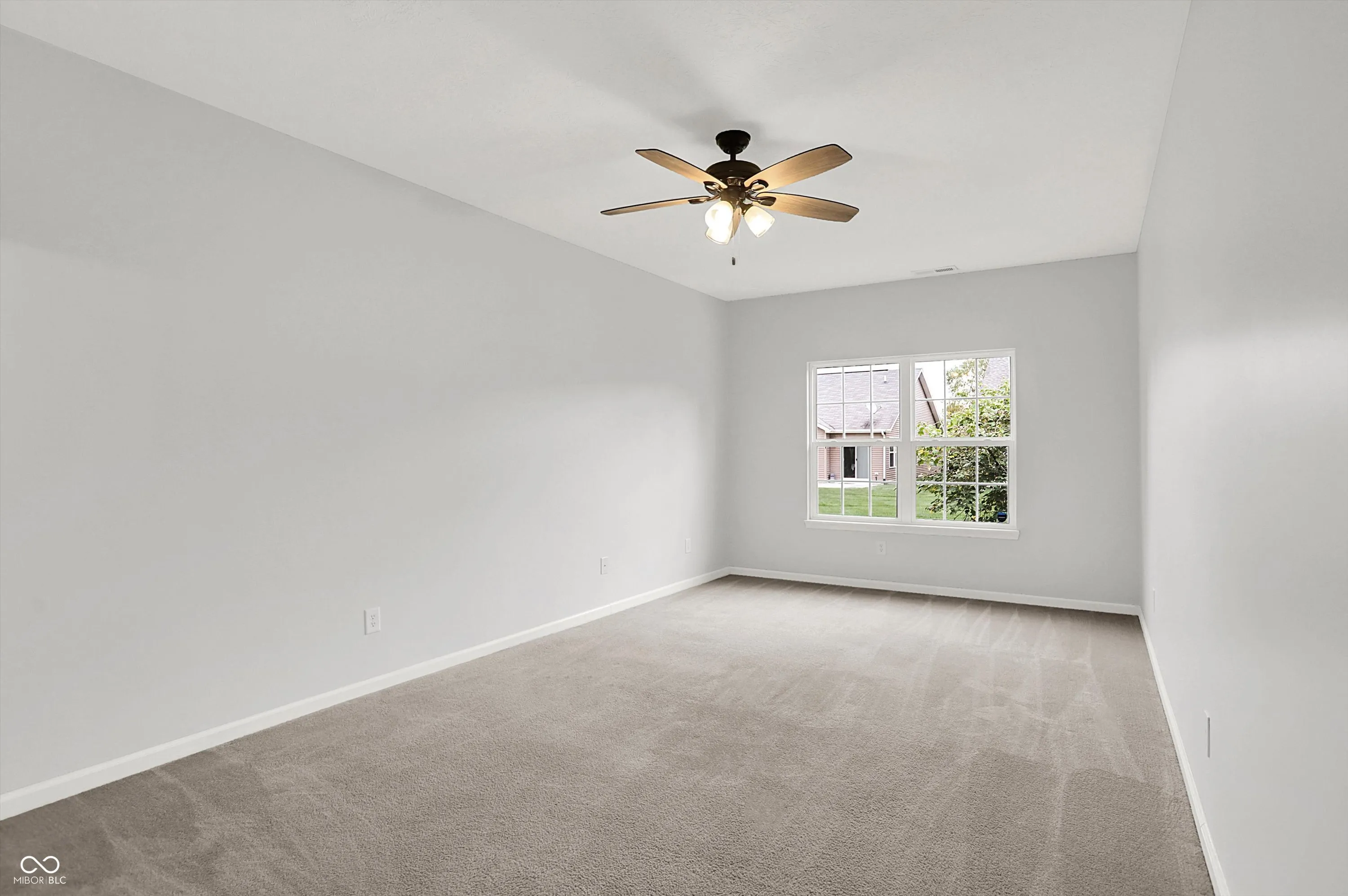 McCordsville, Indiana 46055, United States, 3 Bedrooms Bedrooms, ,2 BathroomsBathrooms,Residential,Pending,42024