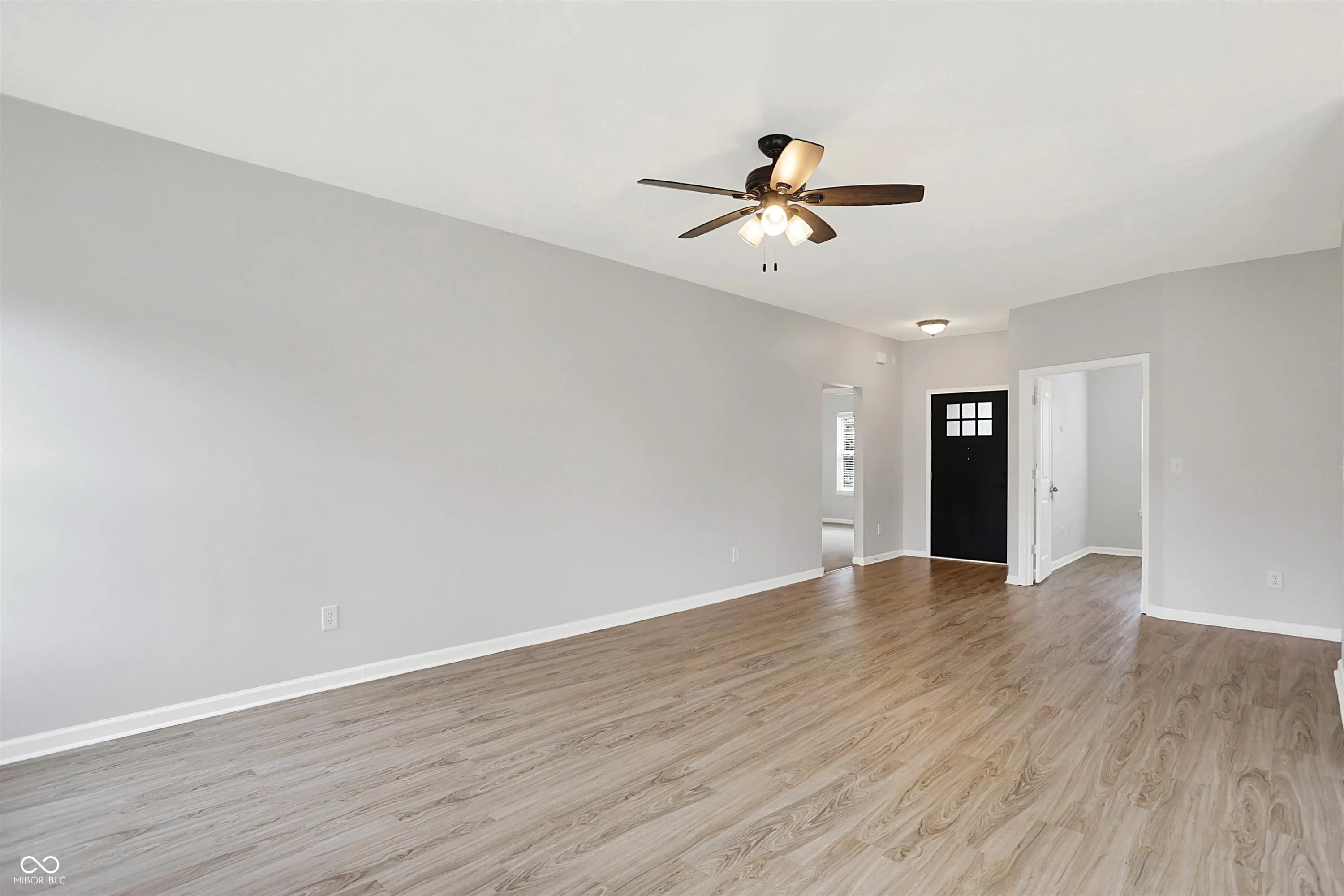 McCordsville, Indiana 46055, United States, 3 Bedrooms Bedrooms, ,2 BathroomsBathrooms,Residential,Pending,42024