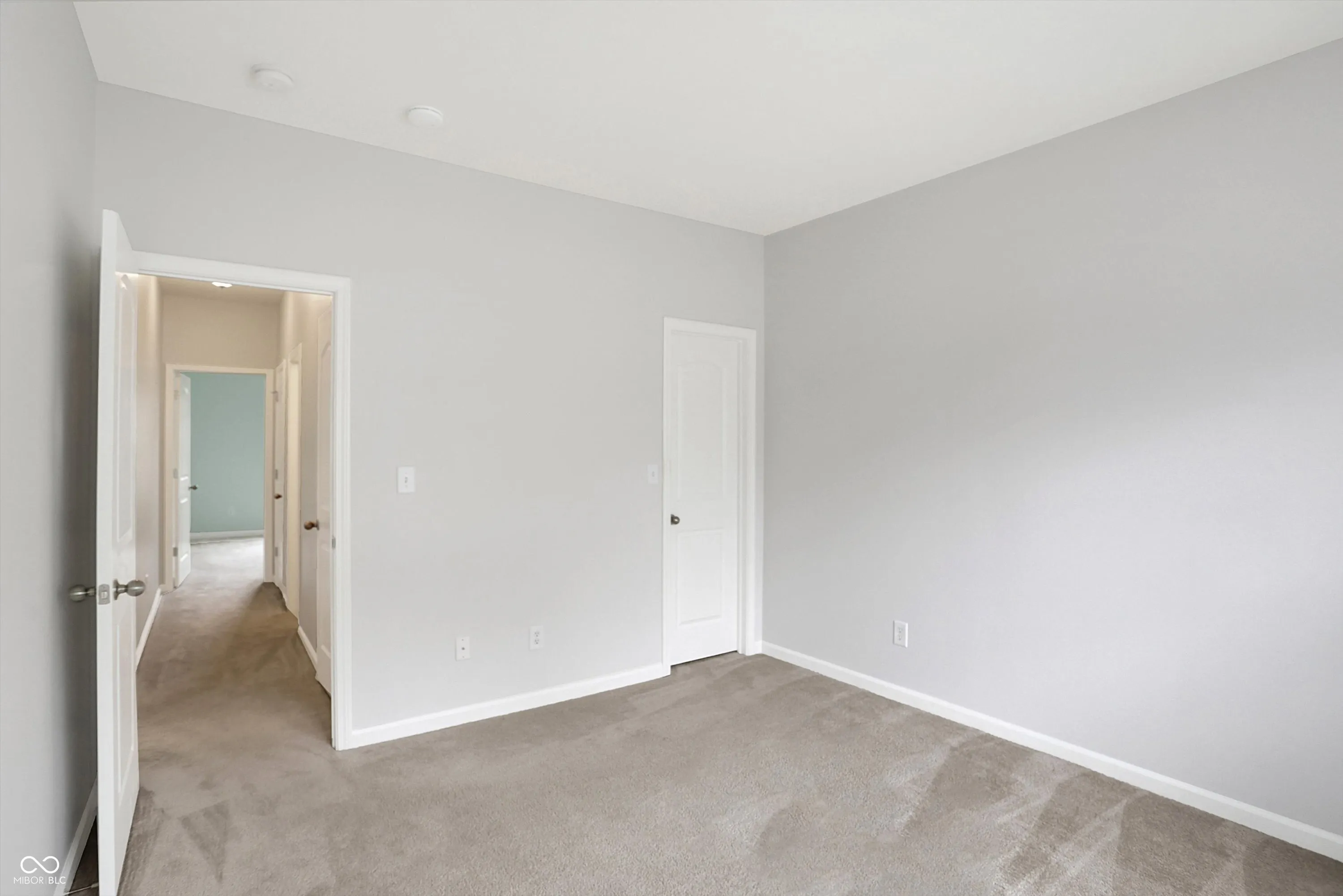 McCordsville, Indiana 46055, United States, 3 Bedrooms Bedrooms, ,2 BathroomsBathrooms,Residential,Pending,42024