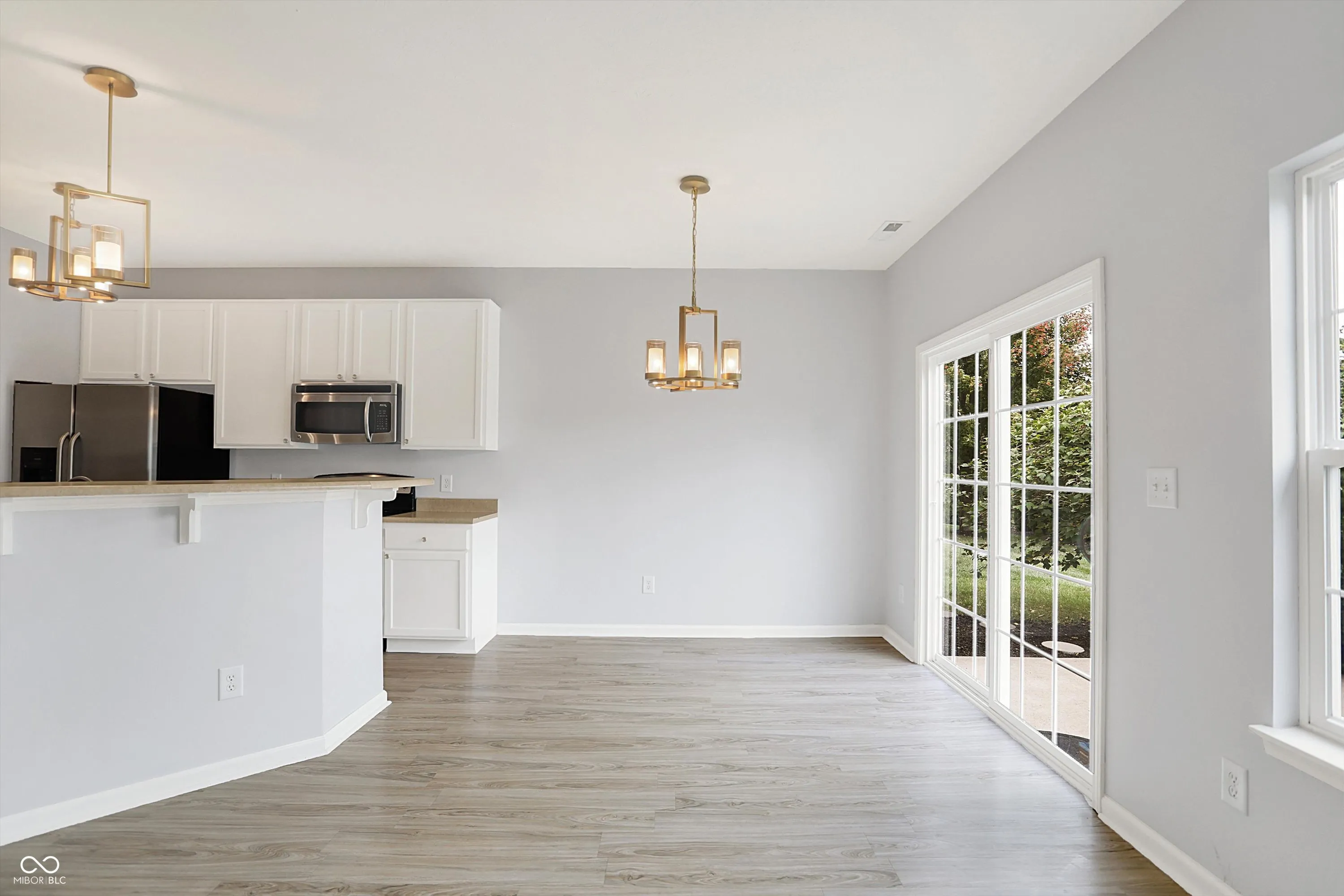 McCordsville, Indiana 46055, United States, 3 Bedrooms Bedrooms, ,2 BathroomsBathrooms,Residential,Pending,42024