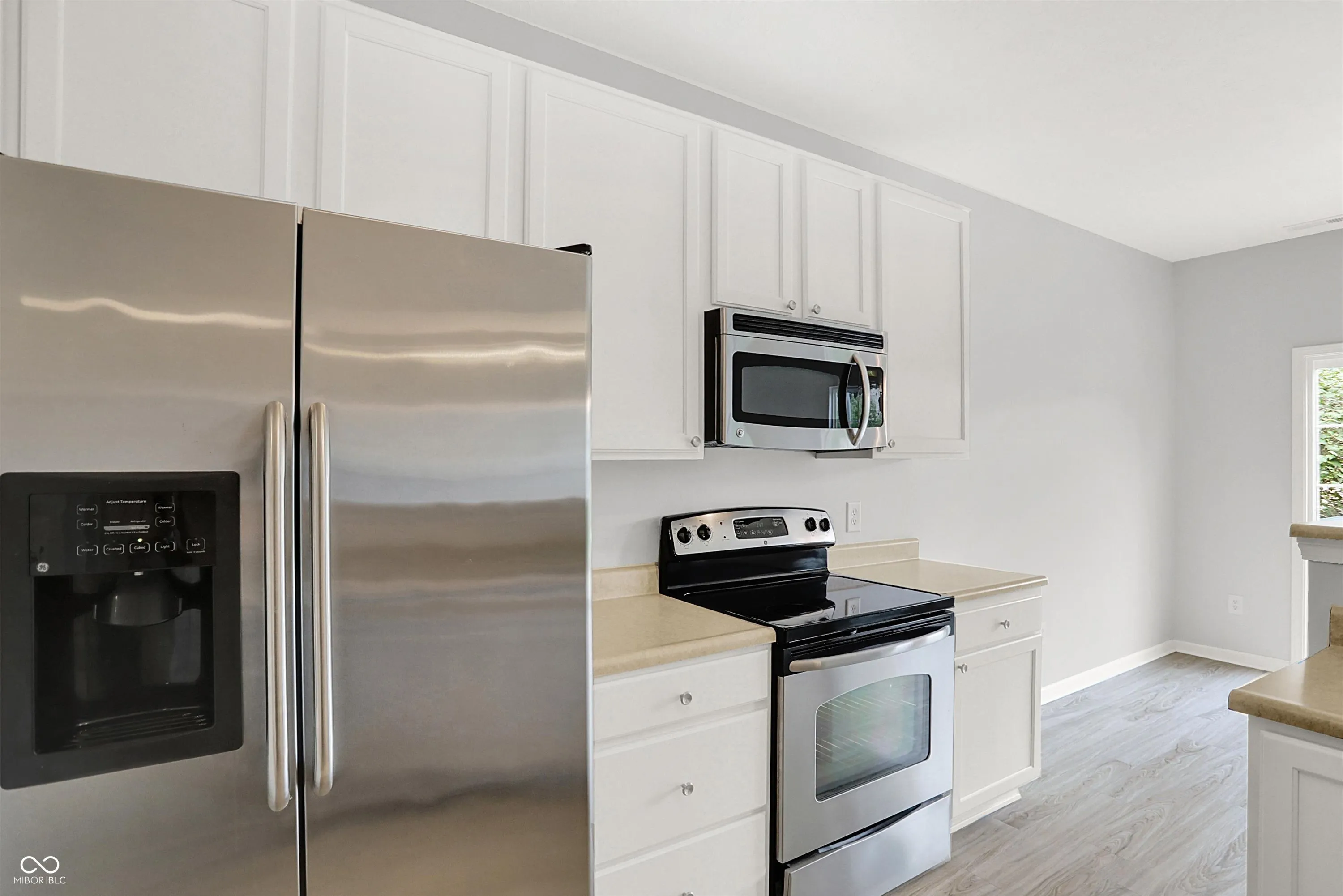 McCordsville, Indiana 46055, United States, 3 Bedrooms Bedrooms, ,2 BathroomsBathrooms,Residential,Pending,42024