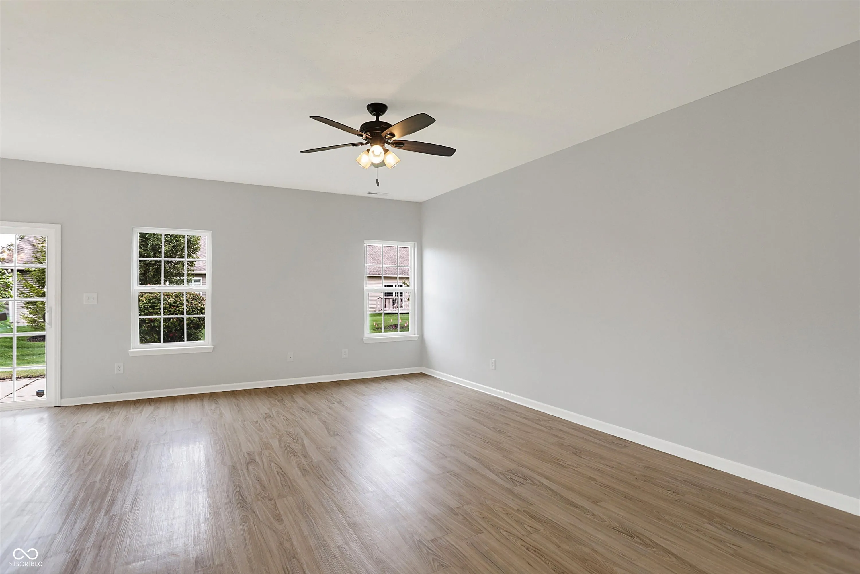 McCordsville, Indiana 46055, United States, 3 Bedrooms Bedrooms, ,2 BathroomsBathrooms,Residential,Pending,42024