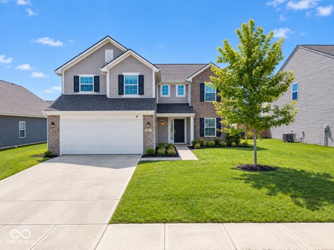 Photo of 10147 Falls Canyon Lane, Indianapolis, IN 46229 (MLS # 22125156)