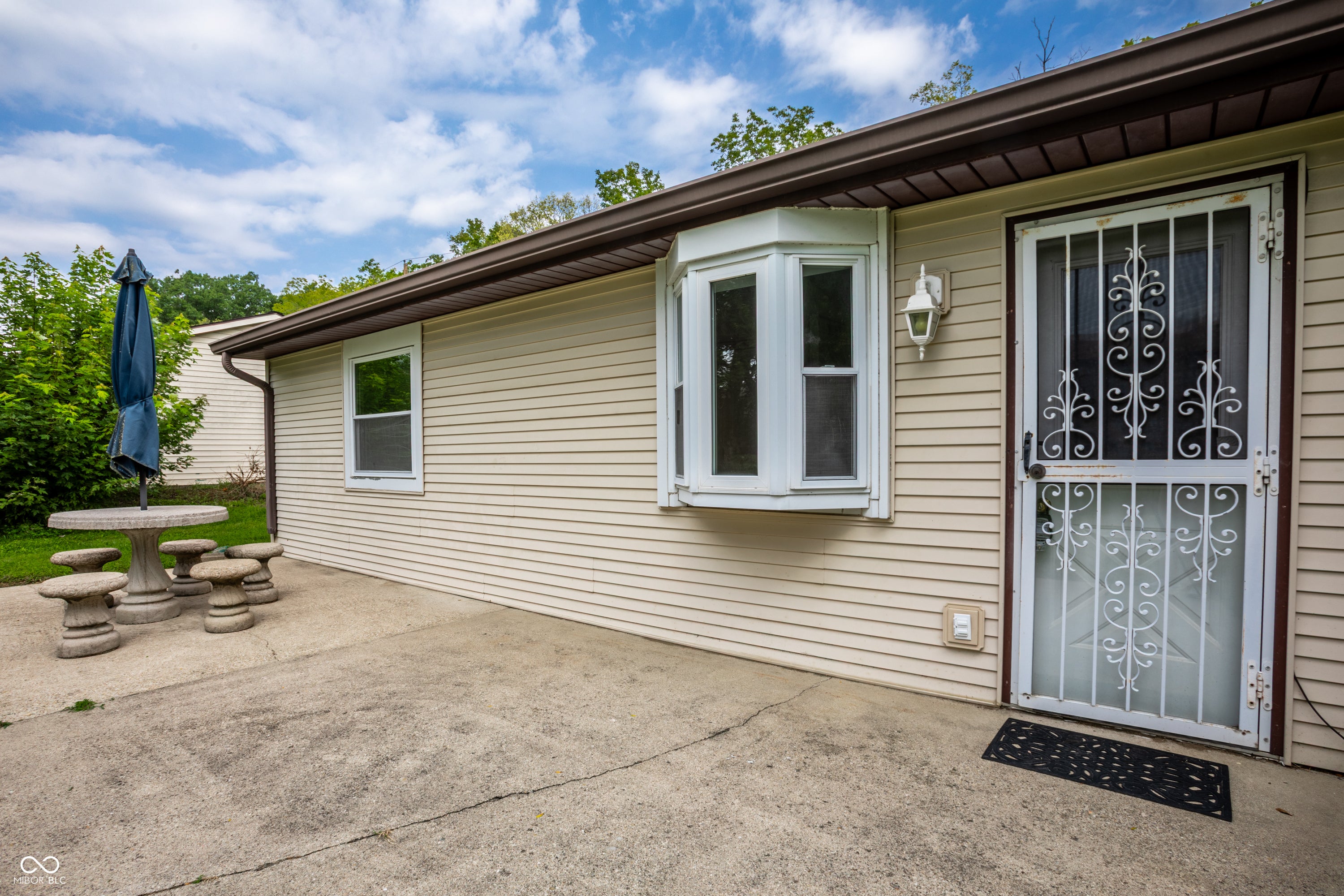Picture for the property 22122378, 3 beds, 2 baths