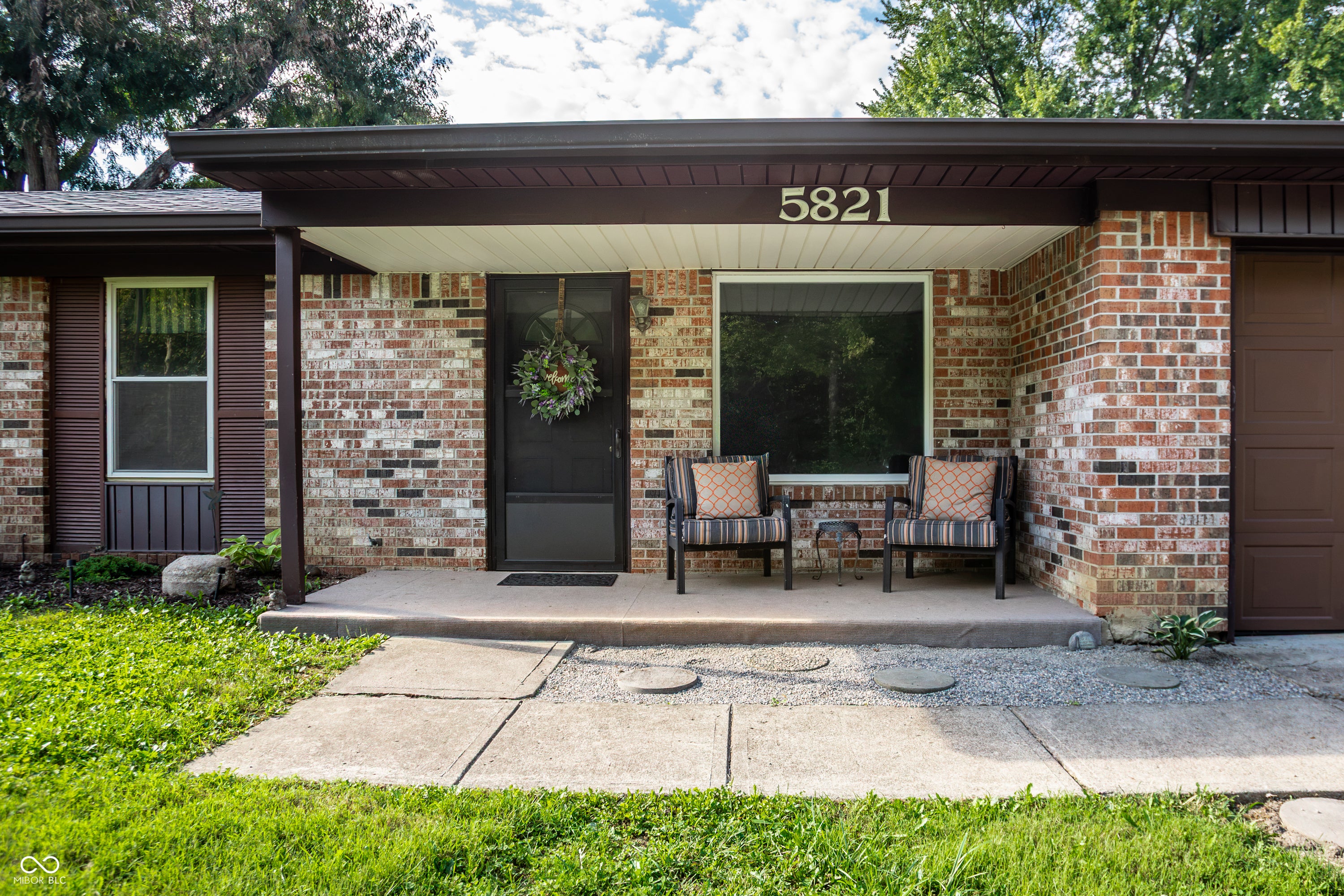 Picture for the property 22122378, 3 beds, 2 baths