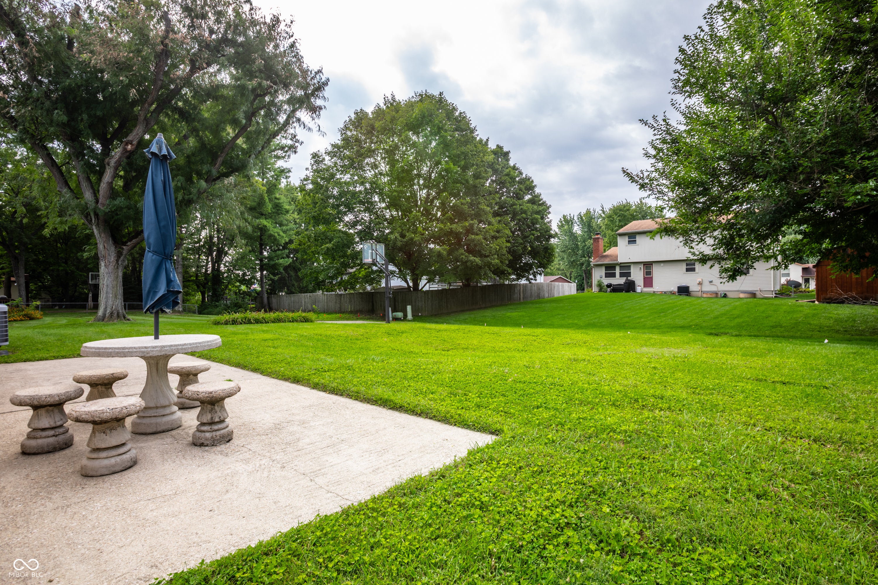 Picture for the property 22122378, 3 beds, 2 baths
