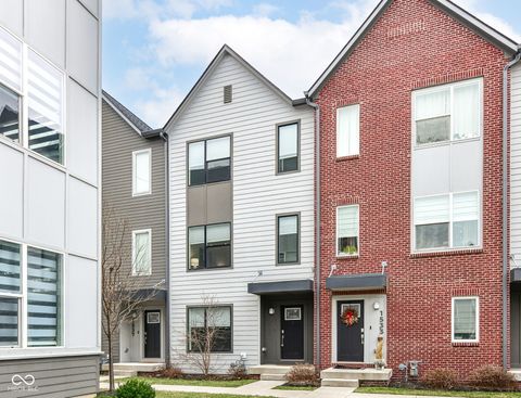 Photo of 1535 Tannery Way, Indianapolis, IN 46202 (MLS # 22080119)