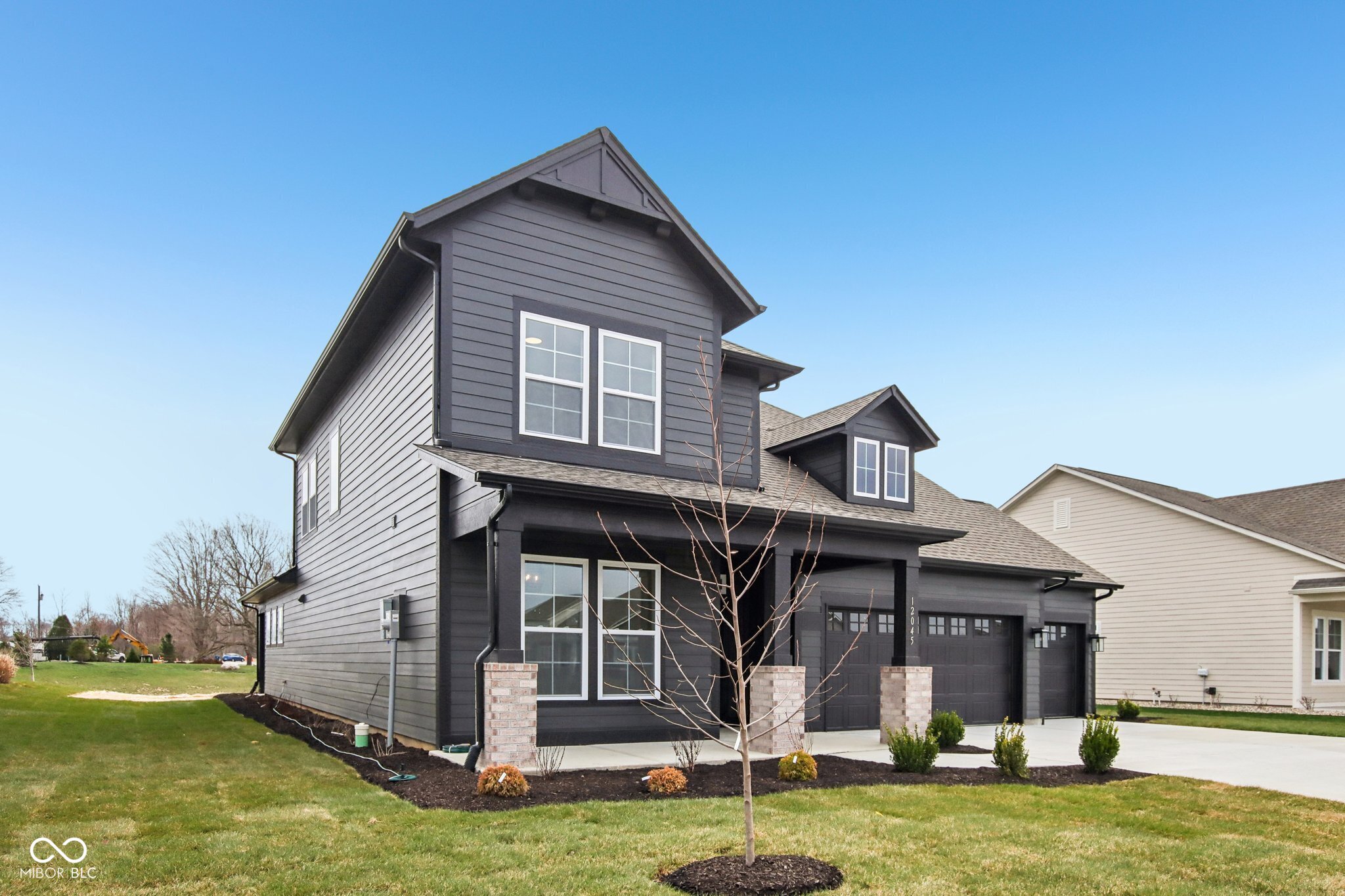 12045 Gray Ghost Way