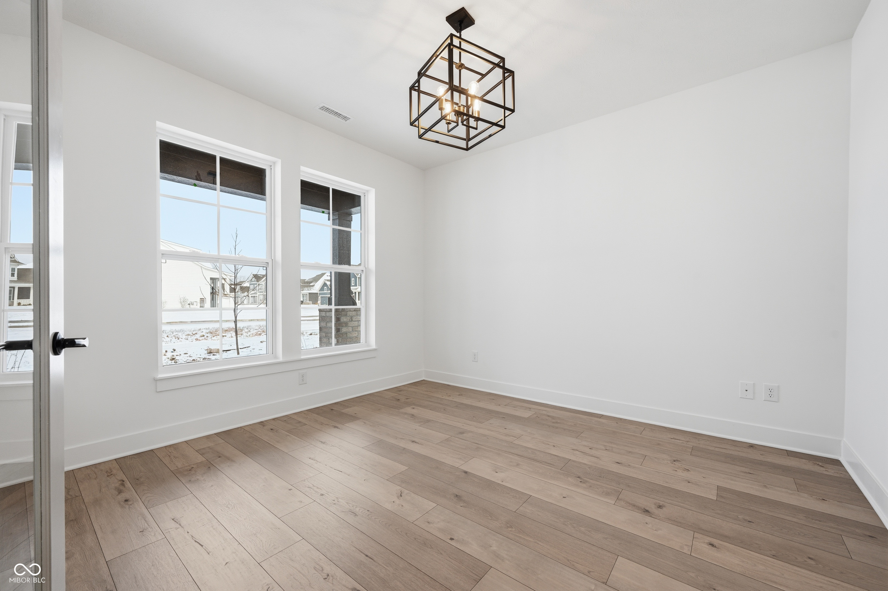 12045 Gray Ghost Way