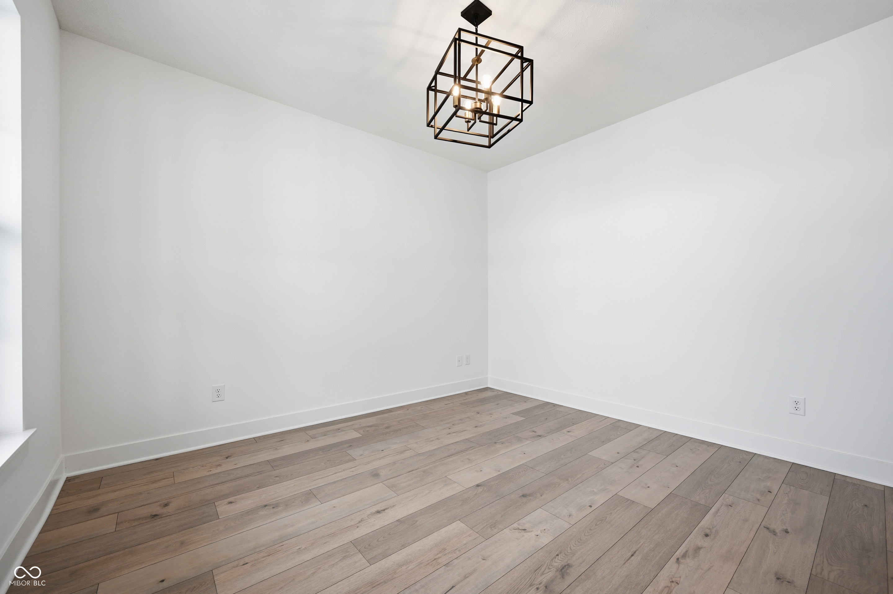 12045 Gray Ghost Way