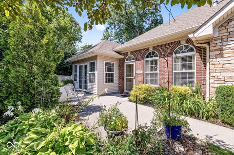 Photo of 11156 Easy Street, Fishers, IN 46038 (MLS # 22122441)