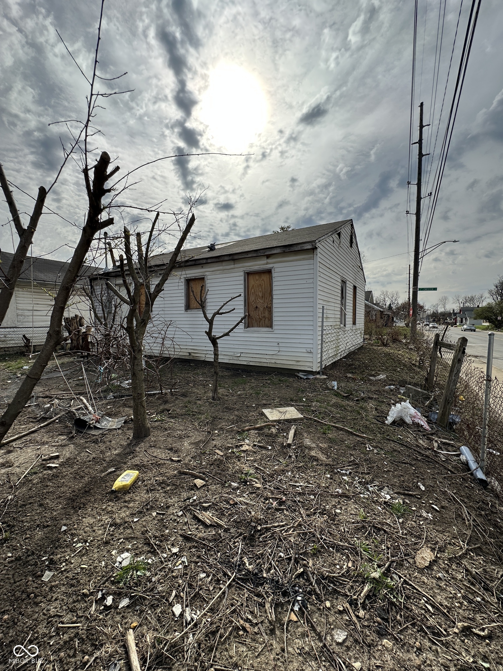 2973 N Chester Avenue