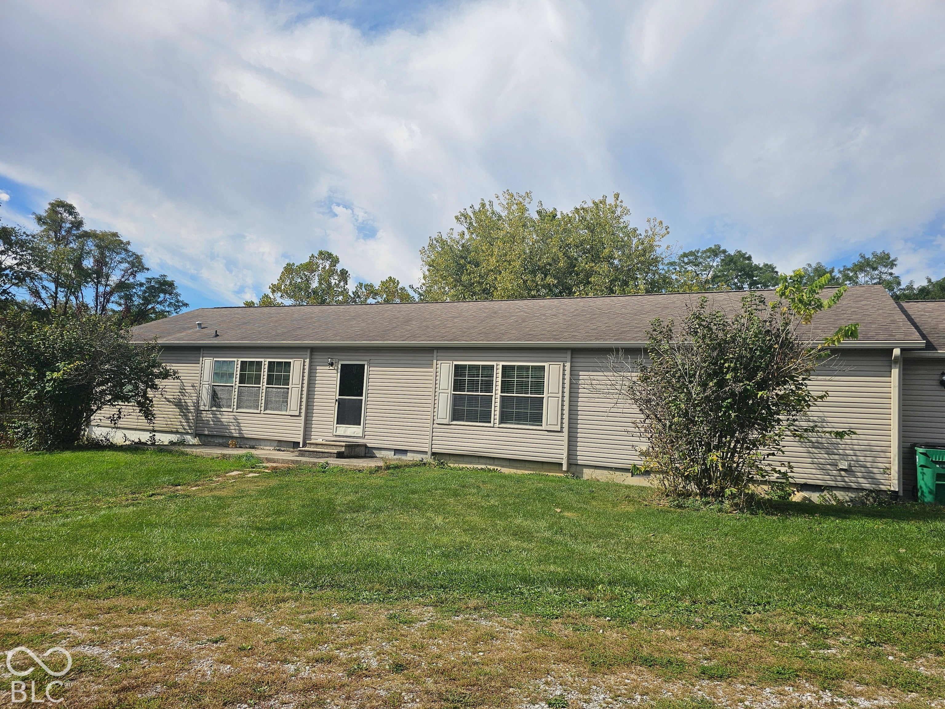 7046 S County Road 275 E