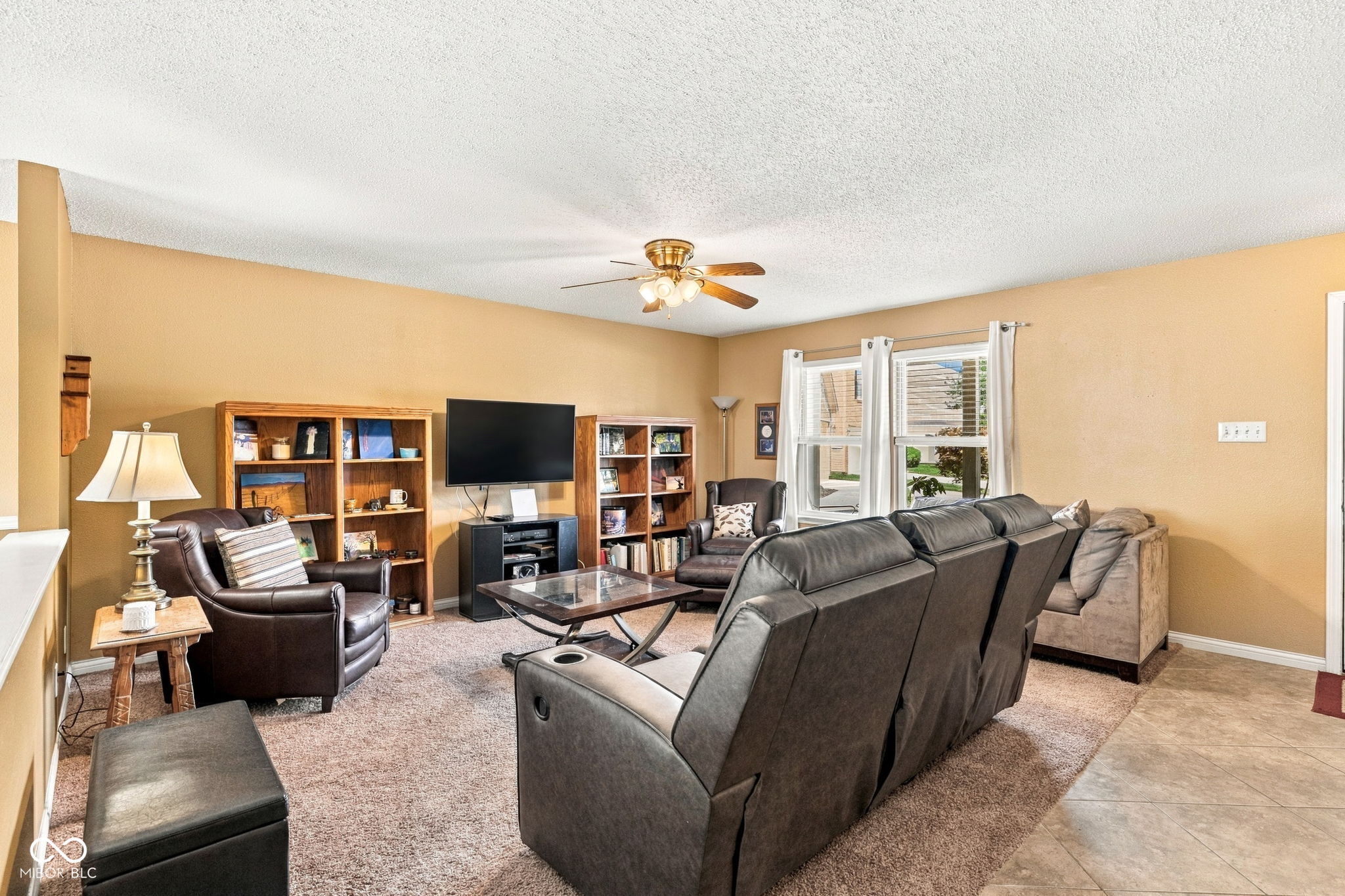 6852 Maywood Circle