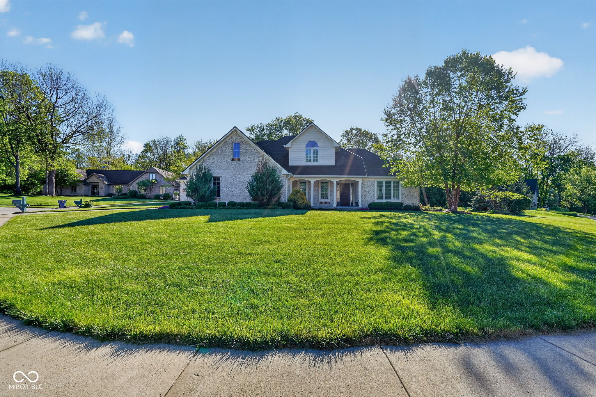 2389 River Birch Court