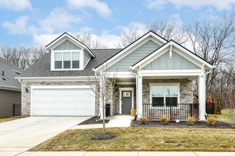 Photo of 11362 Neptune Drive, Fishers, IN 46040 (MLS # 22086201)