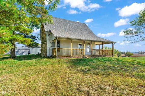 Photo of 11763 N Everett Road, Monrovia, IN 46157 (MLS # 22132774)