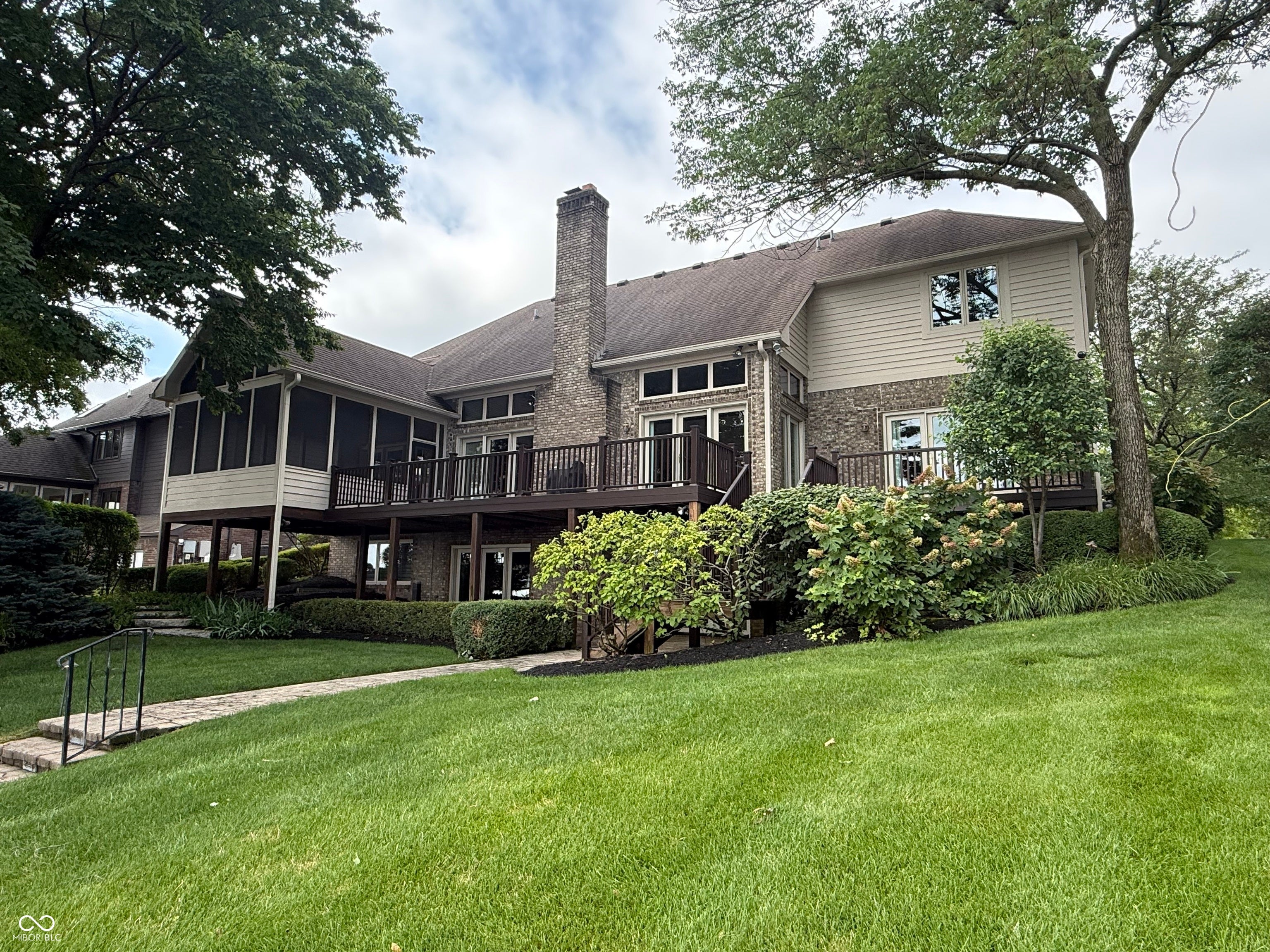 7270 Oak Cove Lane