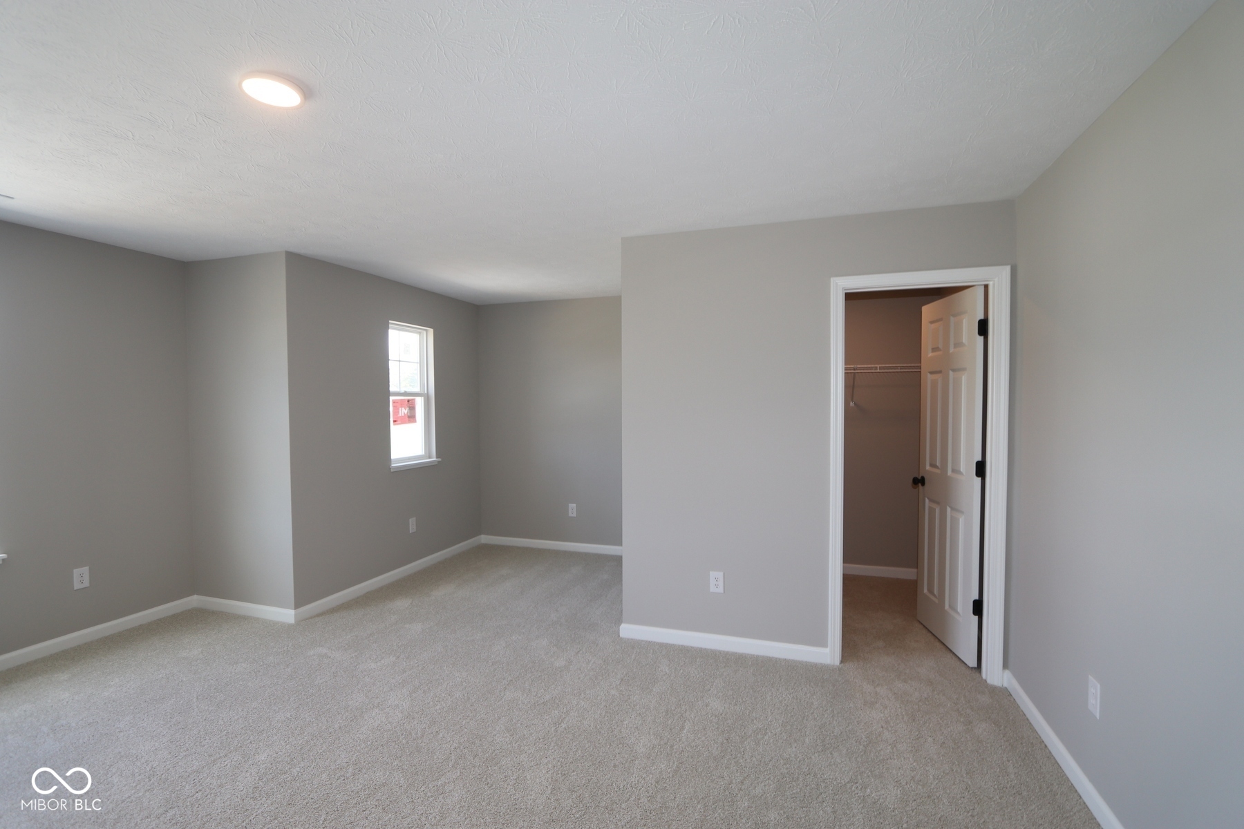 4075 Persian Street