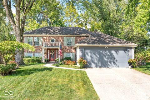 1572 Hunters Lane Greenwood IN 46142