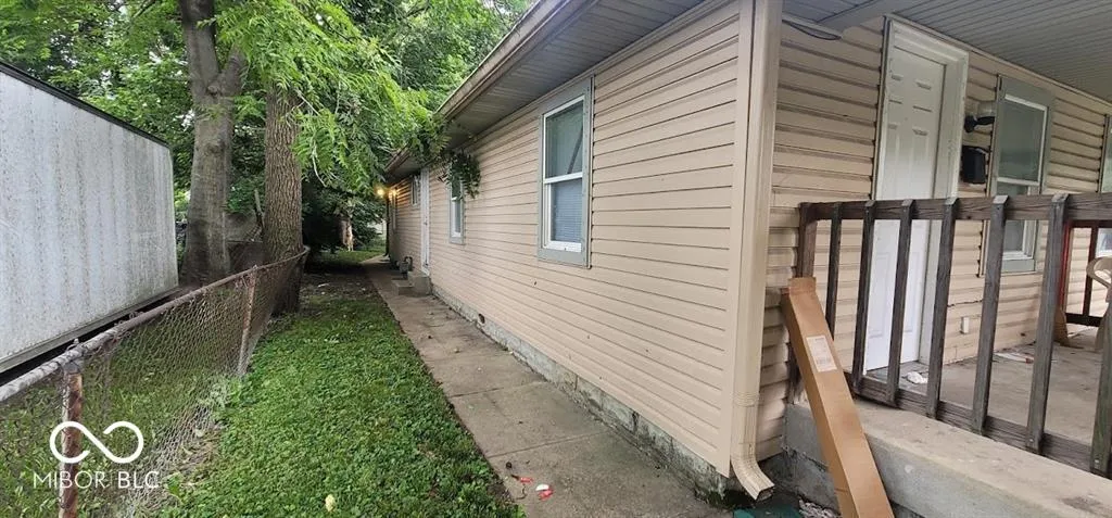 Indianapolis, Indiana 46202, United States, 1 Bedroom Bedrooms, ,1 BathroomBathrooms,Residential,Active,169831