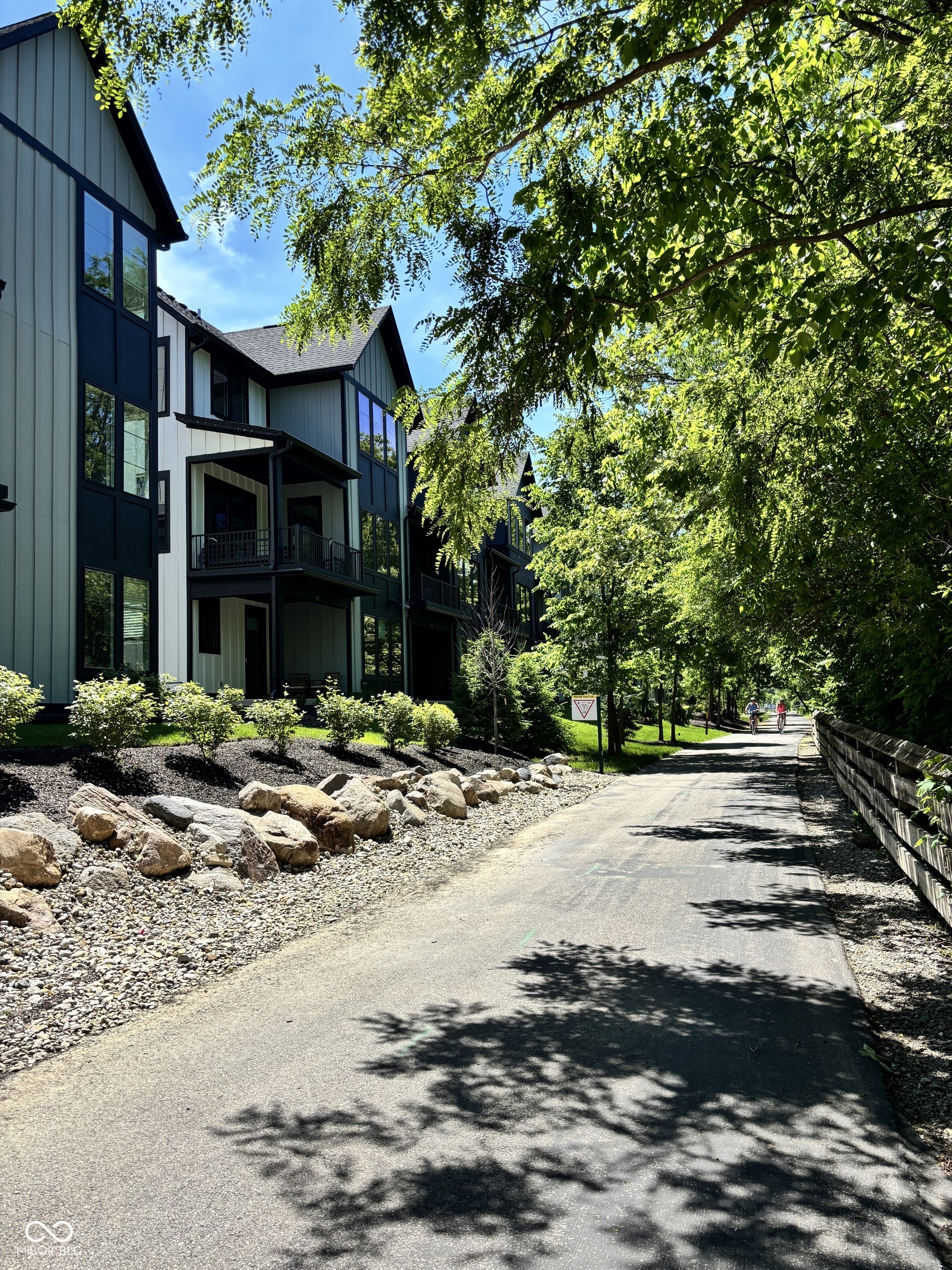 160 Midland Trace Loop