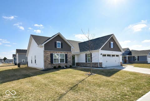 Photo of 1789 River Birch Drive, Greenfield, IN 46140 (MLS # 22081411)
