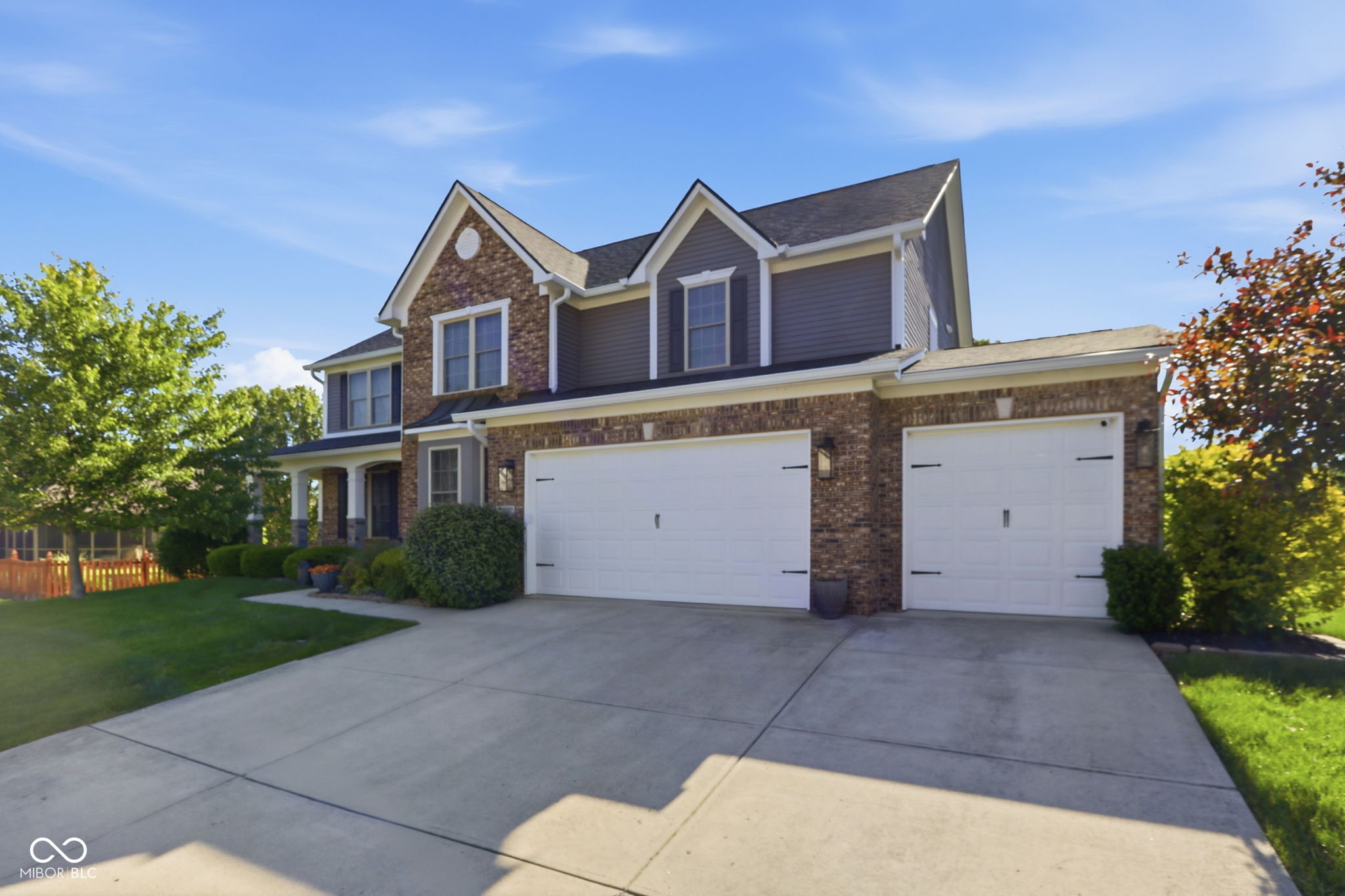 1841 Versailles Drive