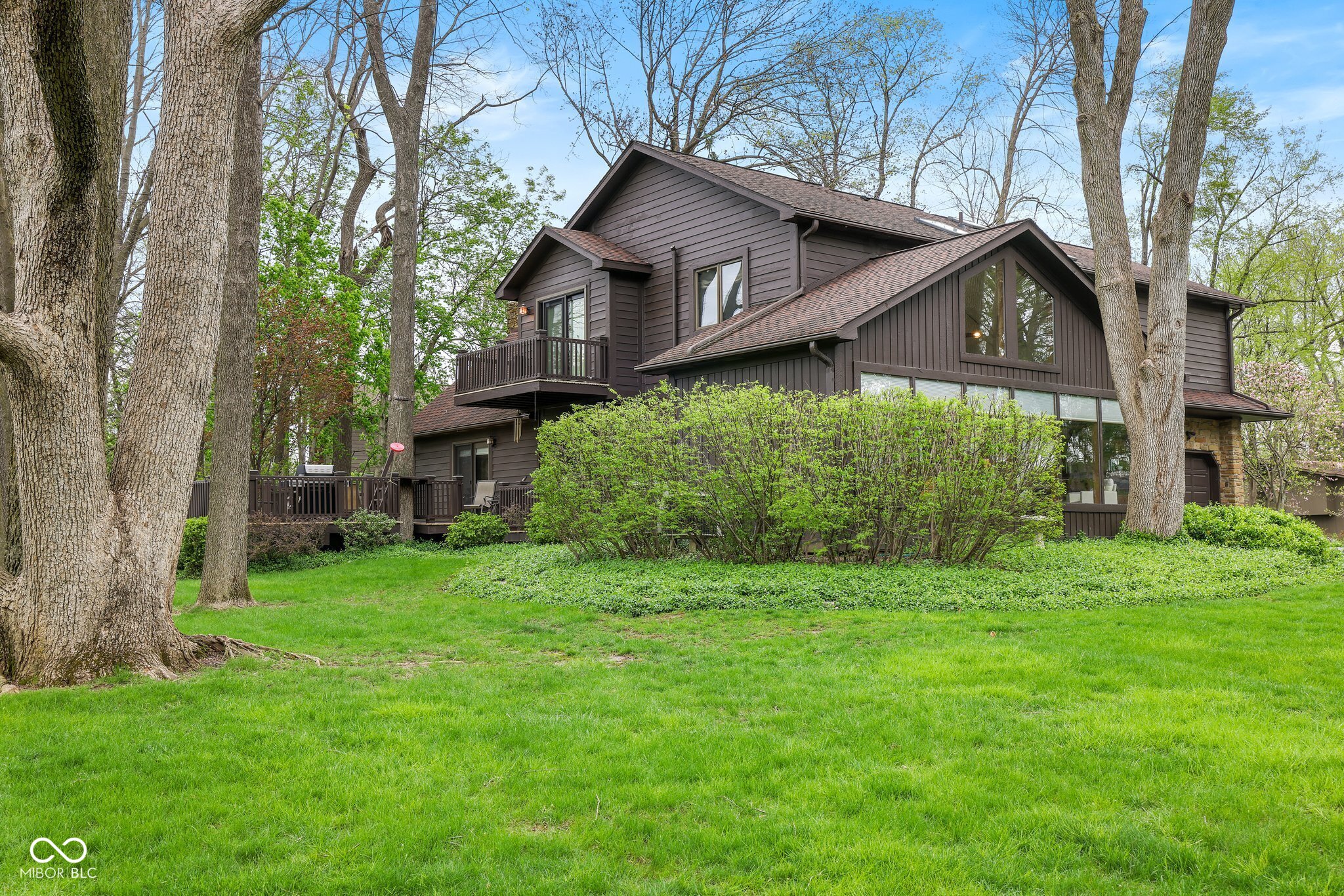 889 Cedar Wood Place