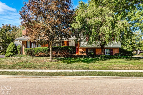 2758 VINEWOOD DR, INDIANAPOLIS, IN 46224 - Image 75835f8fdbca14f1ed537fb0256cfc0b/2897283651