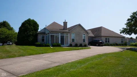 5839 Quail Run Drive, Indianapolis, IN 46237 - MLS#: 21992977