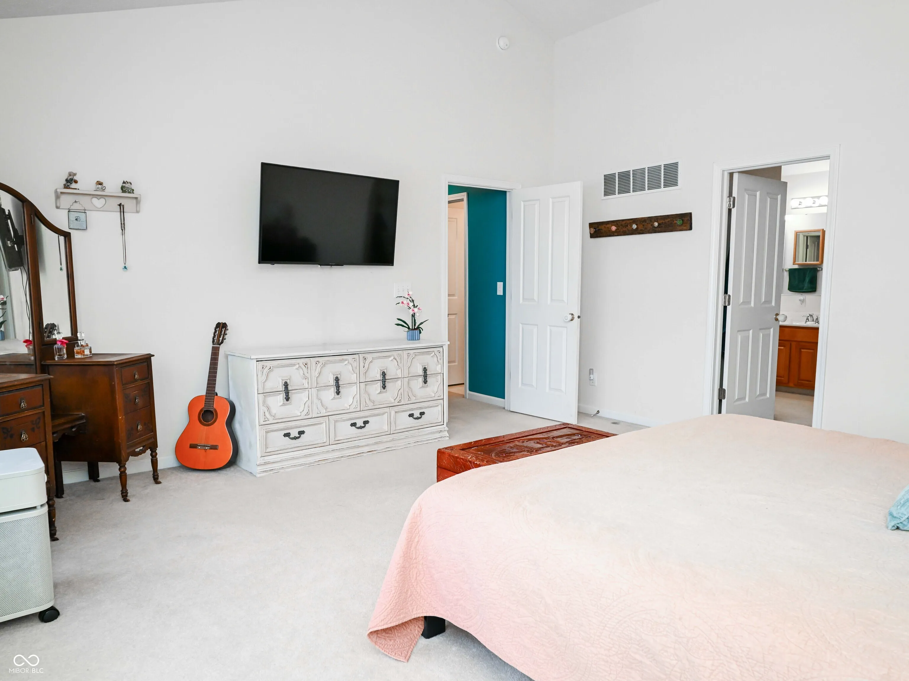 Avon, Indiana 46123, United States, 4 Bedrooms Bedrooms, ,3 BathroomsBathrooms,Residential,Pending,2958