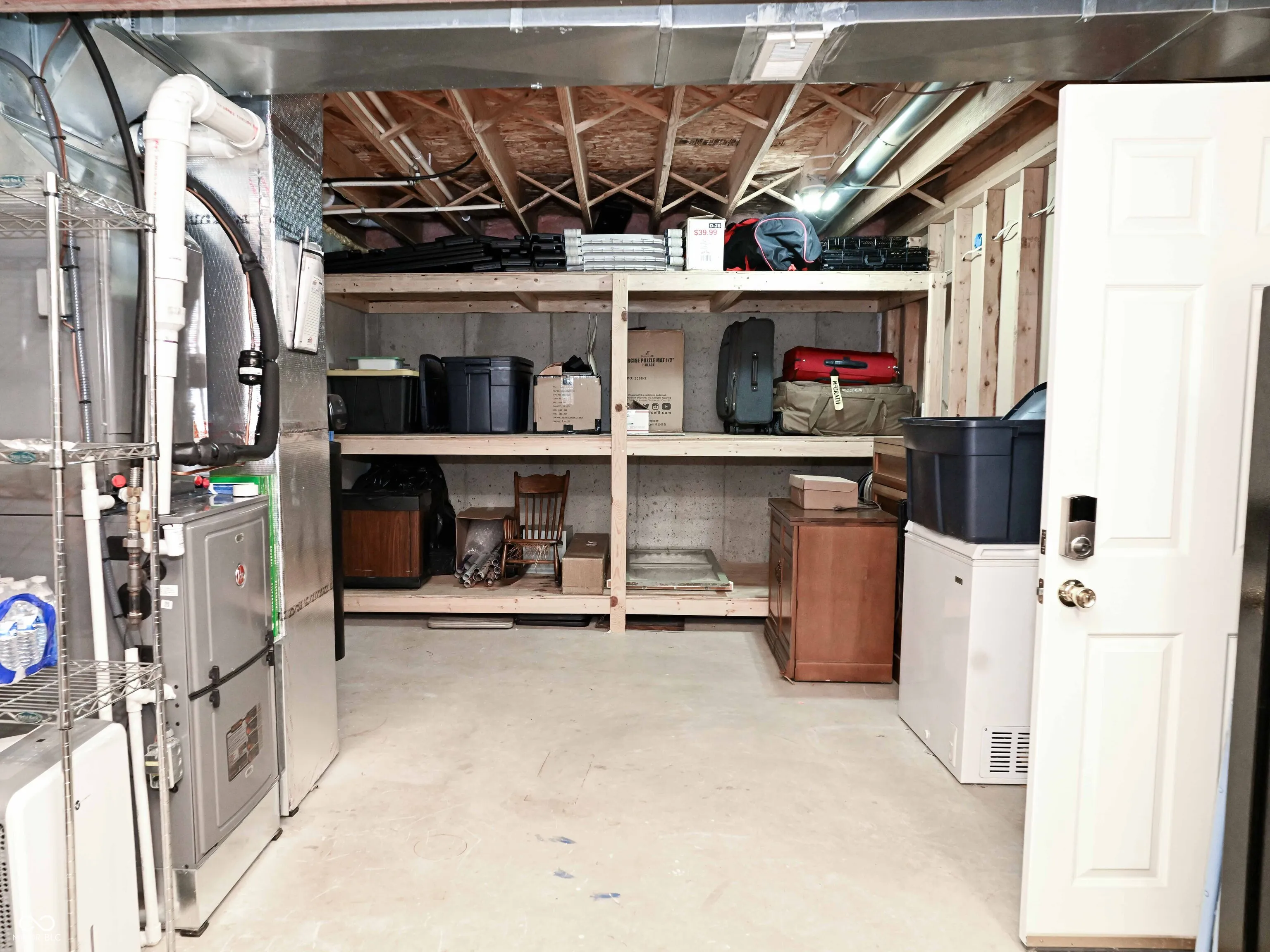 Avon, Indiana 46123, United States, 4 Bedrooms Bedrooms, ,3 BathroomsBathrooms,Residential,Pending,2958