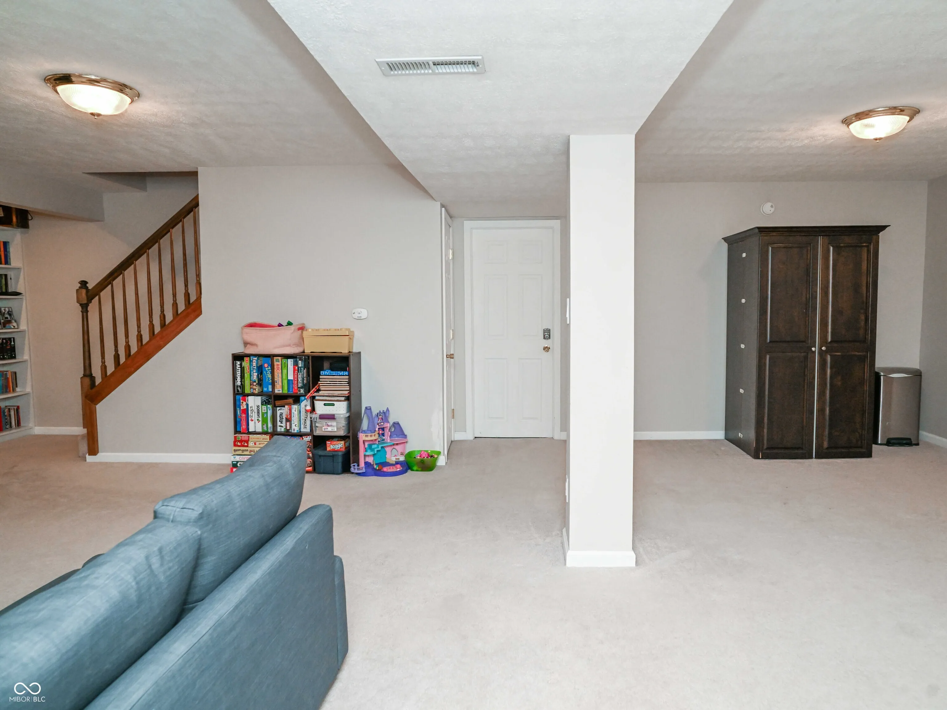 Avon, Indiana 46123, United States, 4 Bedrooms Bedrooms, ,3 BathroomsBathrooms,Residential,Pending,2958