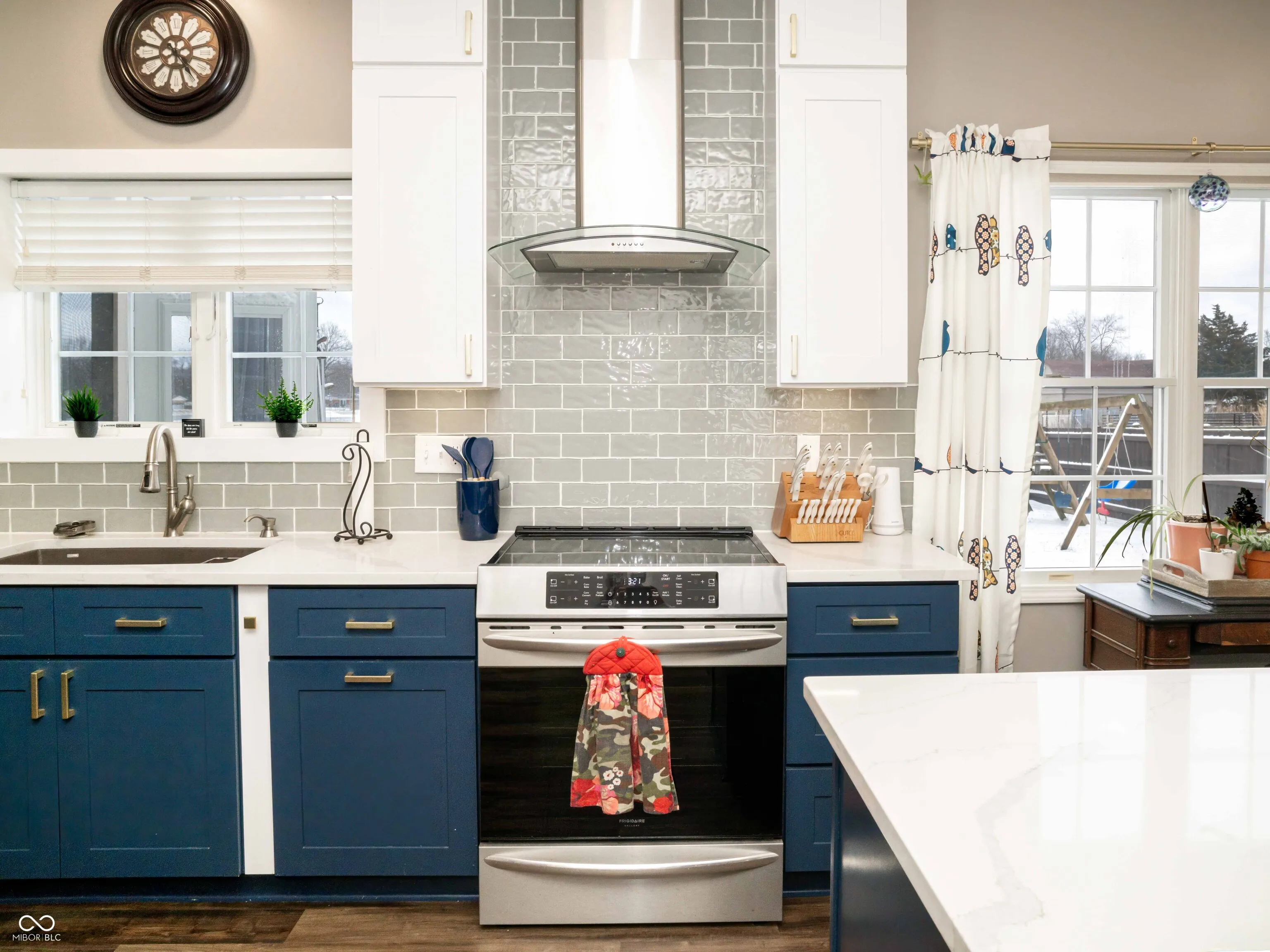 Avon, Indiana 46123, United States, 4 Bedrooms Bedrooms, ,3 BathroomsBathrooms,Residential,Pending,2958