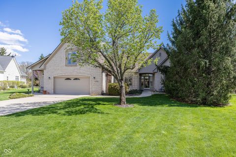 Photo of 8639 Vintner Way, Indianapolis, IN 46256 (MLS # 22092947)