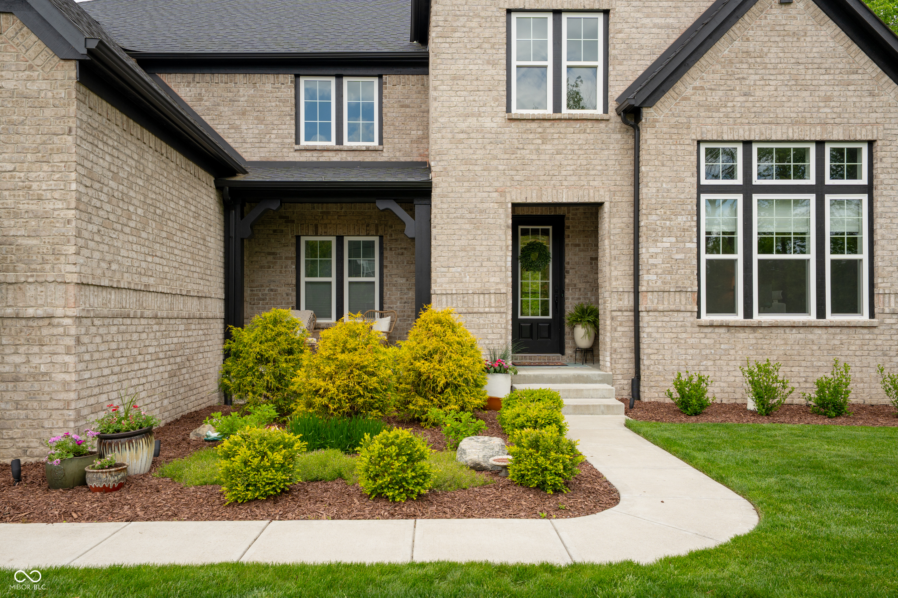 16398 Creeks Crossing Drive