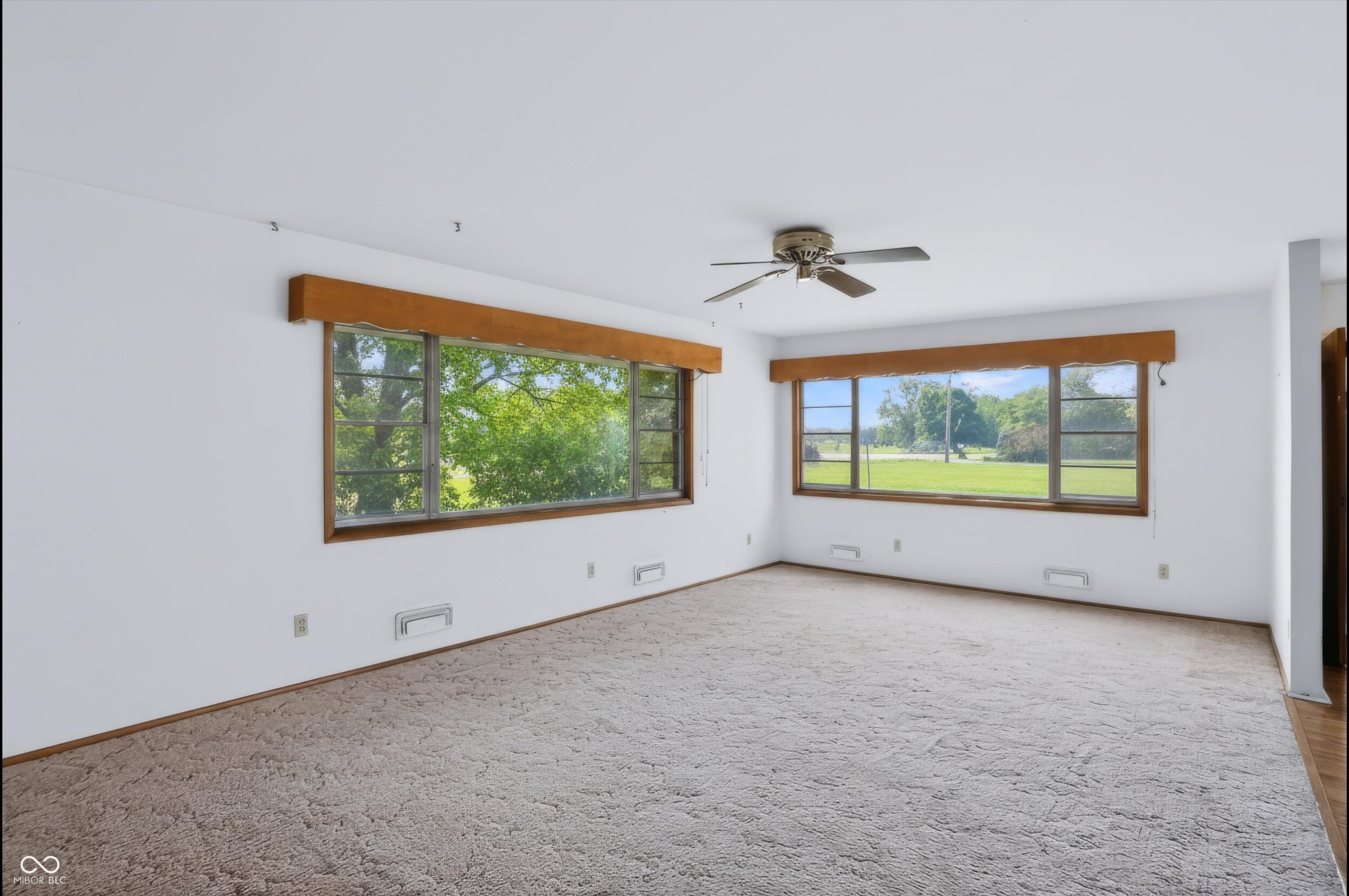 3696 N State Road 9