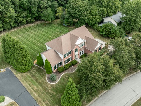Photo of 10024 Barth Drive, Zionsville, IN 46077 (MLS # 22125855)