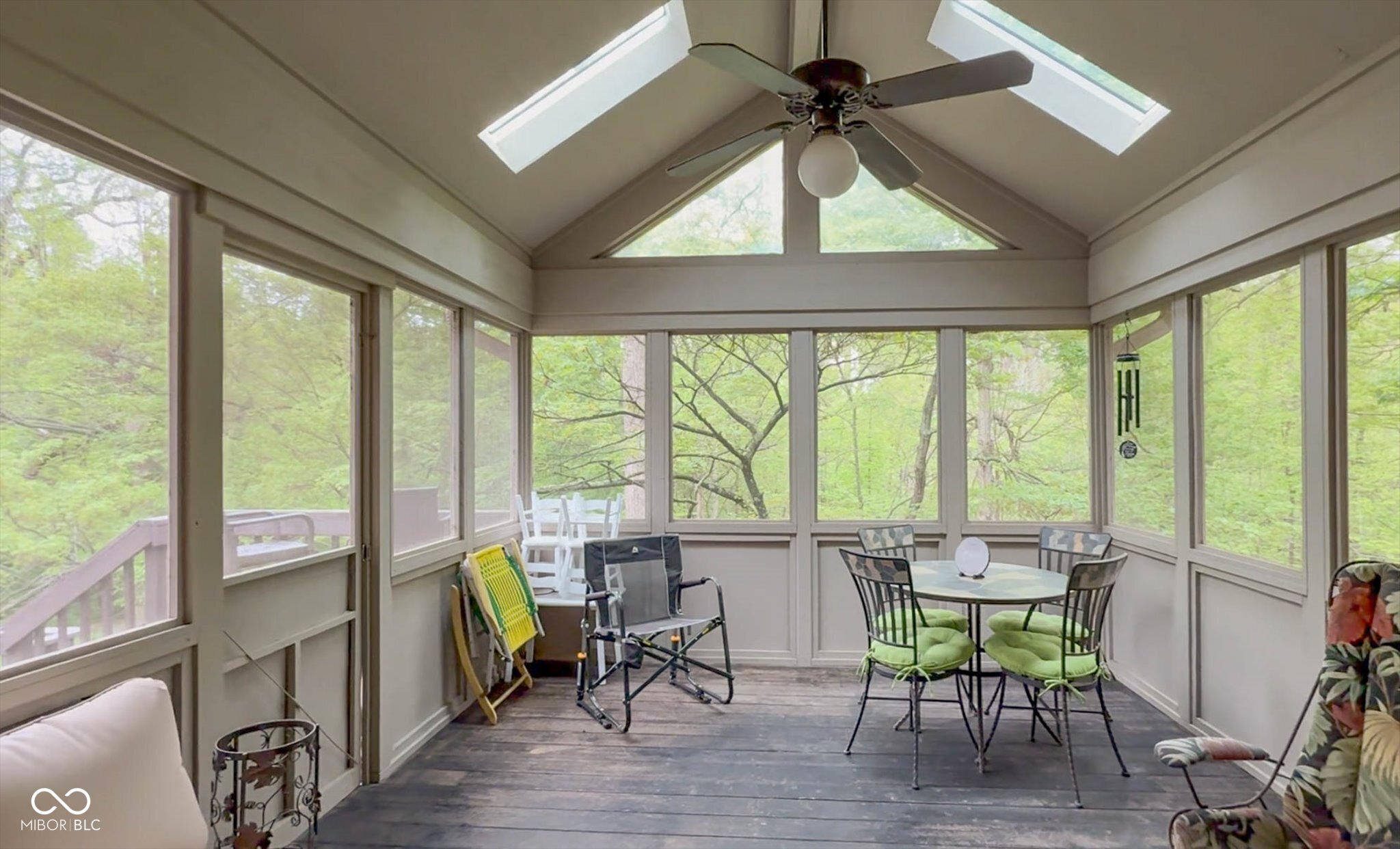 1353 Bur Oak Court
