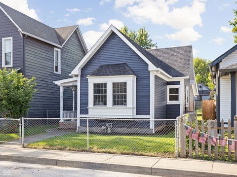 Photo of 1613 E Ohio Street, Indianapolis, IN 46201 (MLS # 22090251)