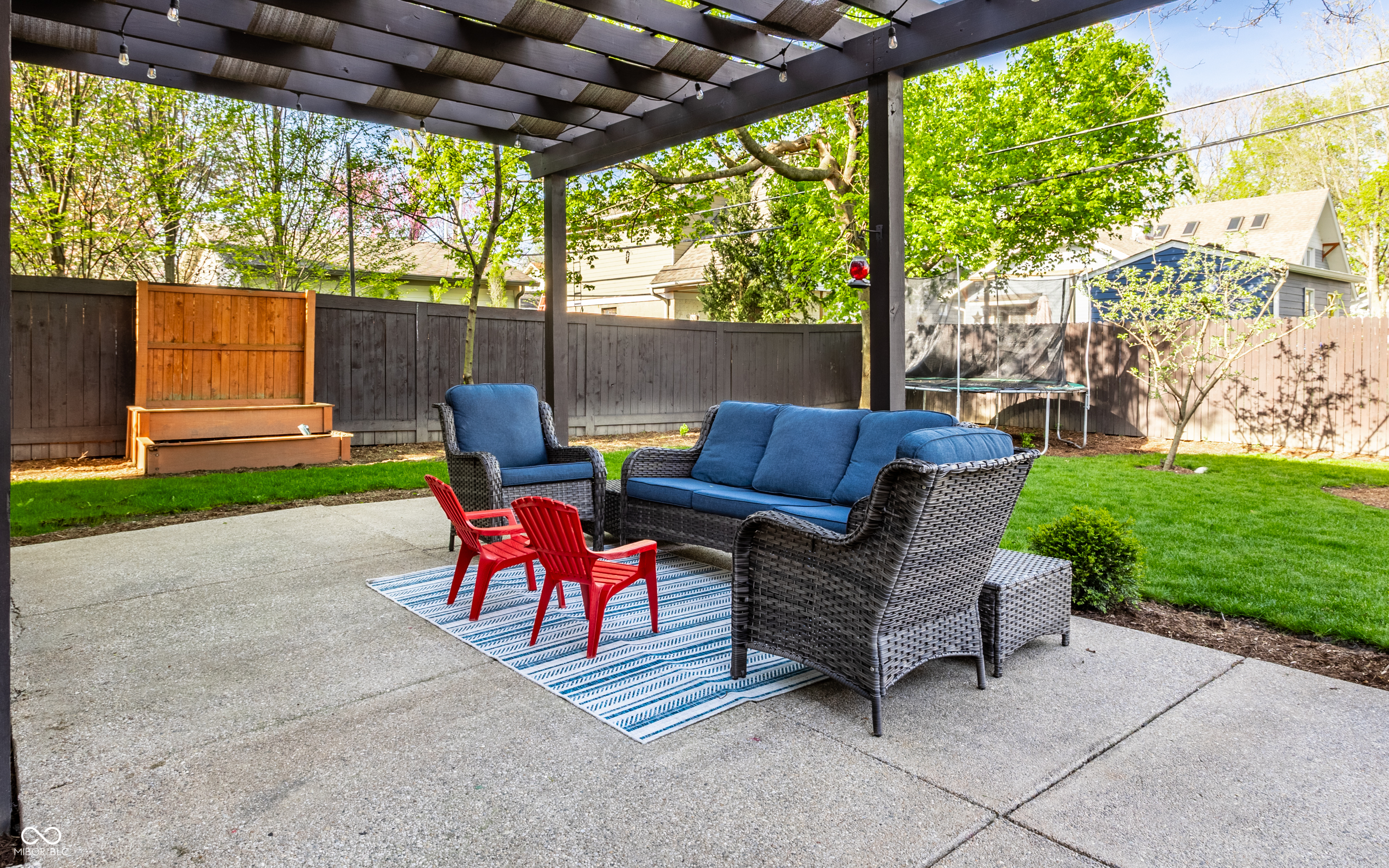 5034 N Illinois Street