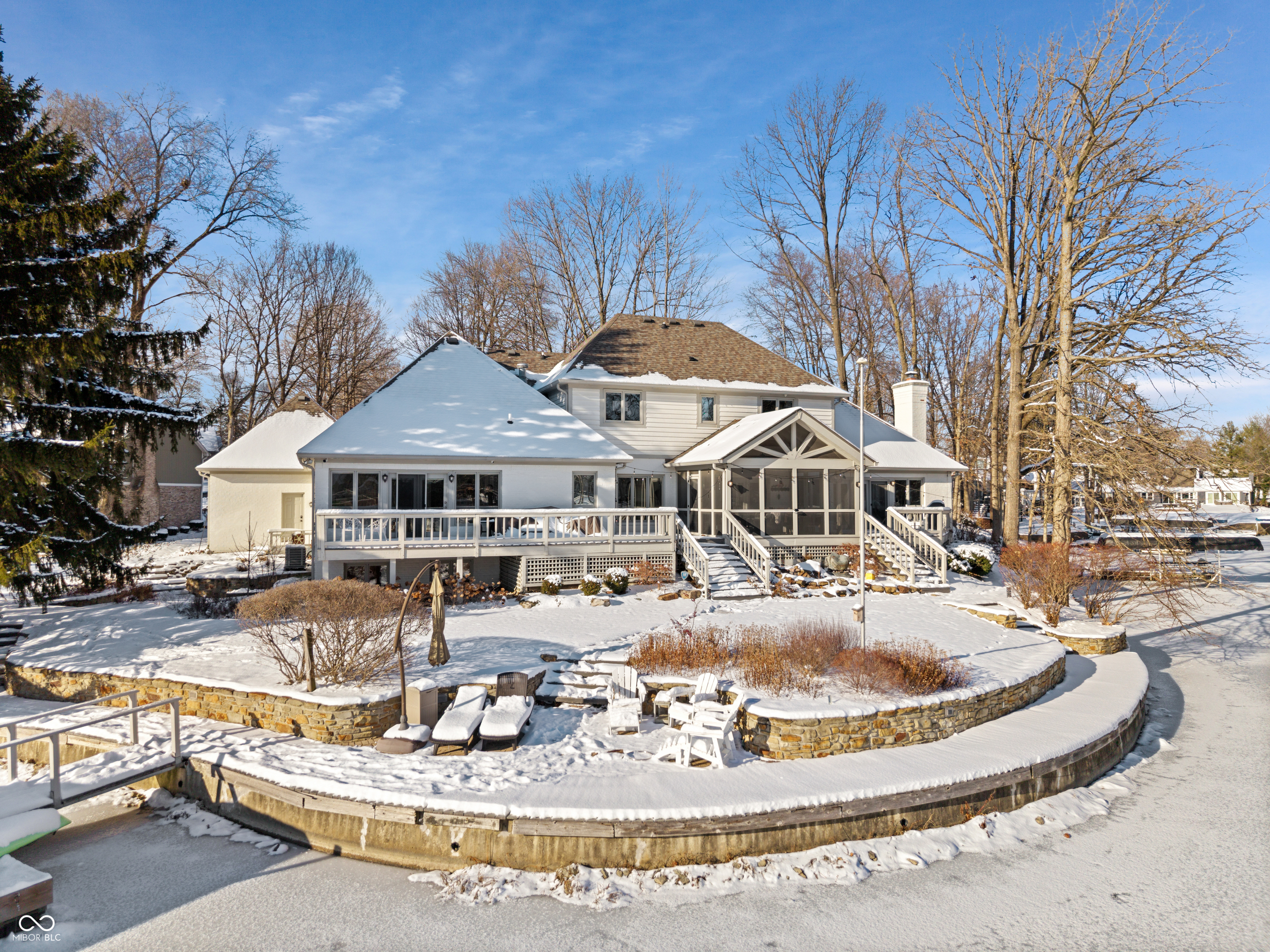 9806 Gulfstream Court