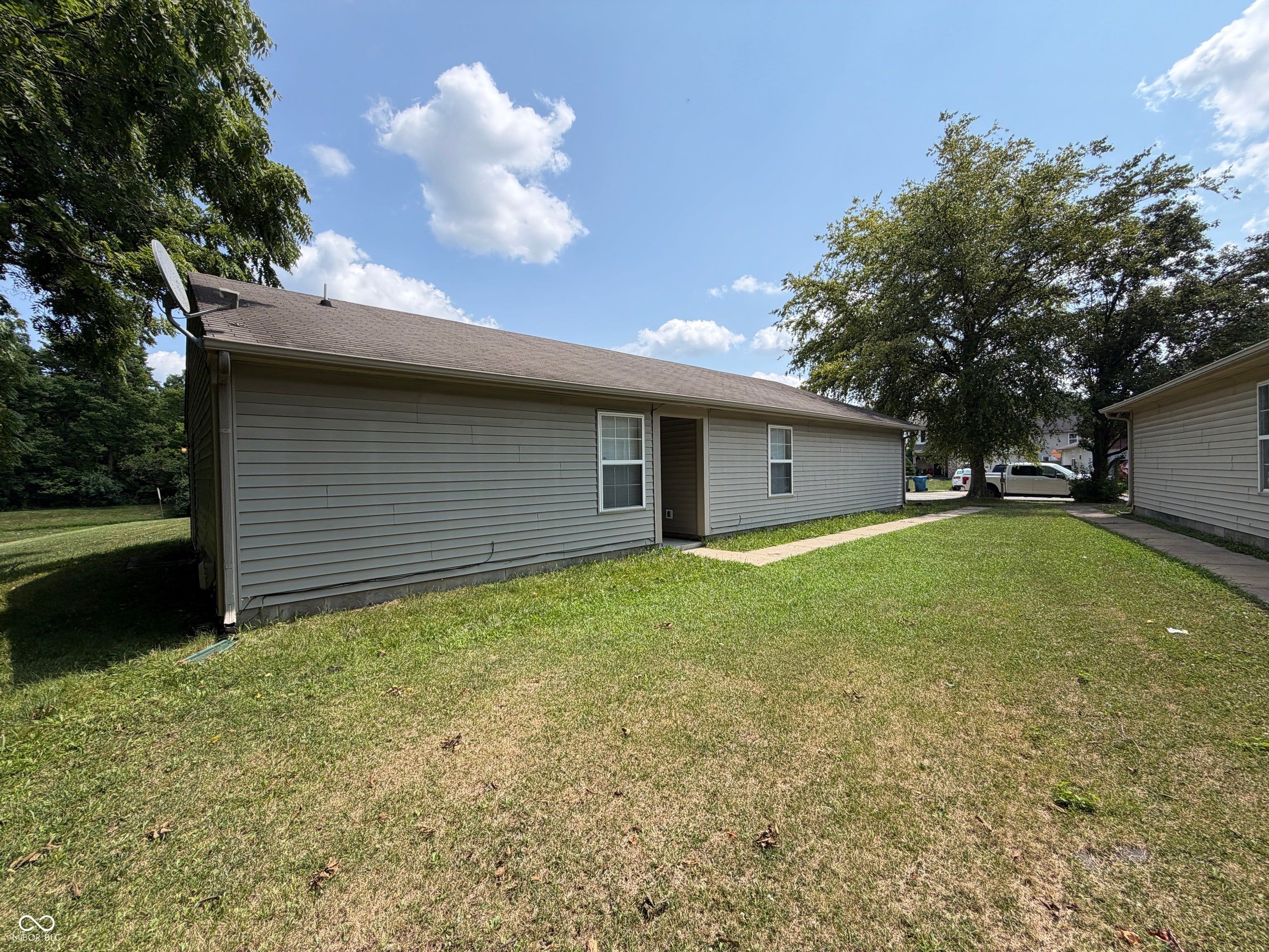 4516 Riverbrook Lane