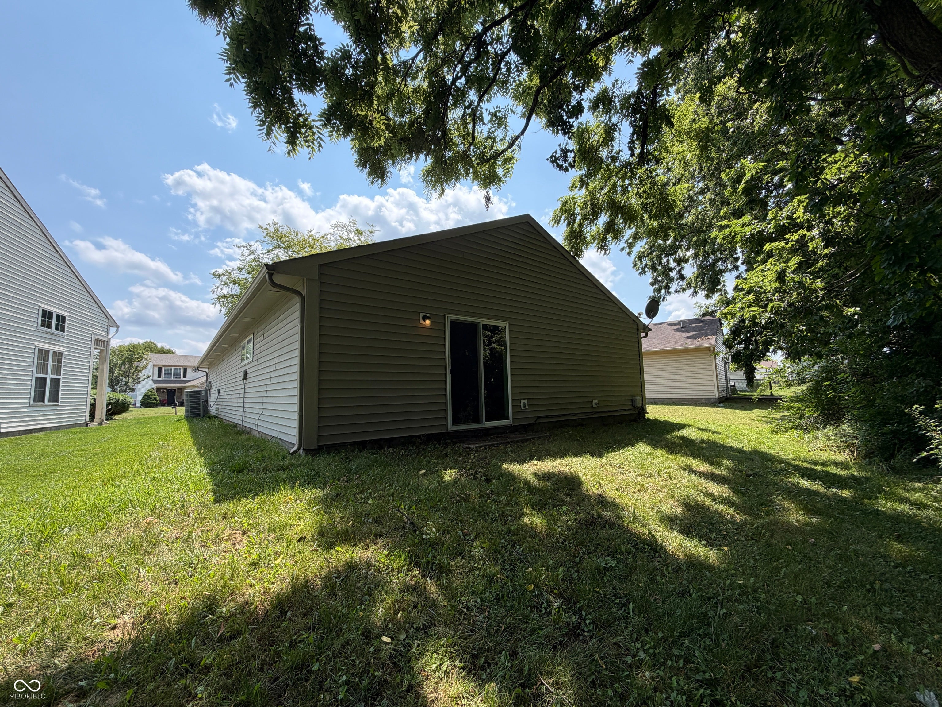 4516 Riverbrook Lane