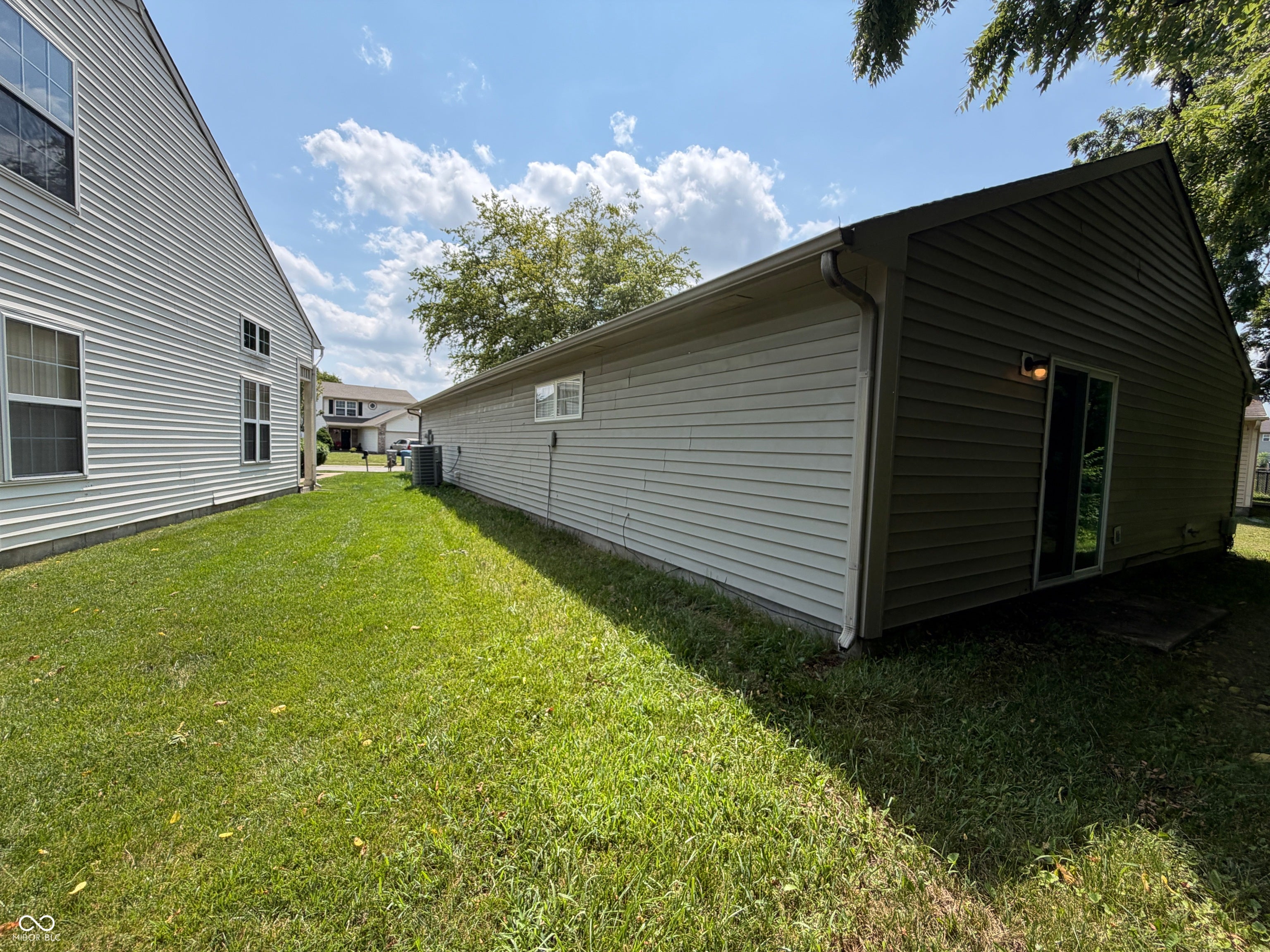 4516 Riverbrook Lane
