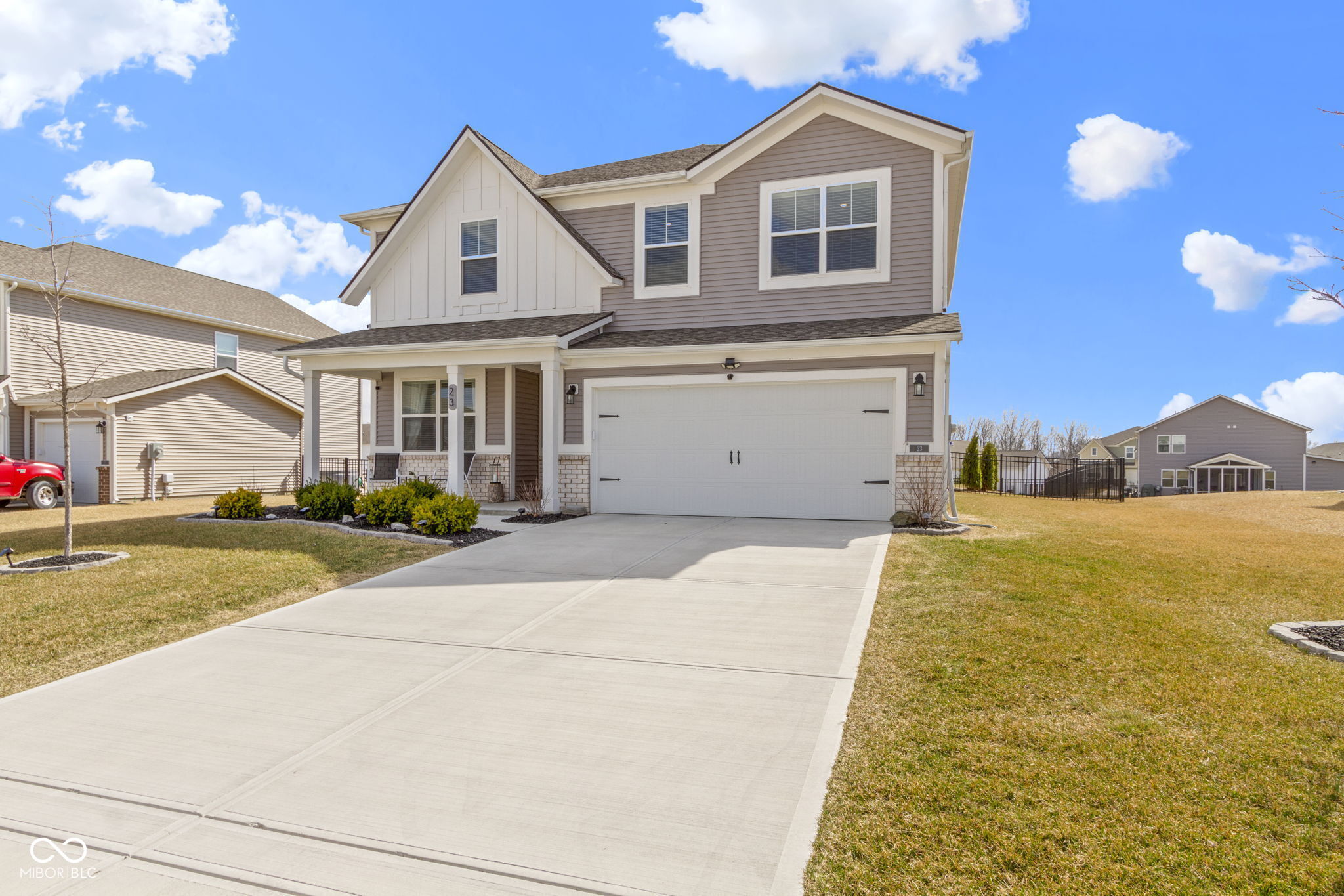 23 Hollister Way